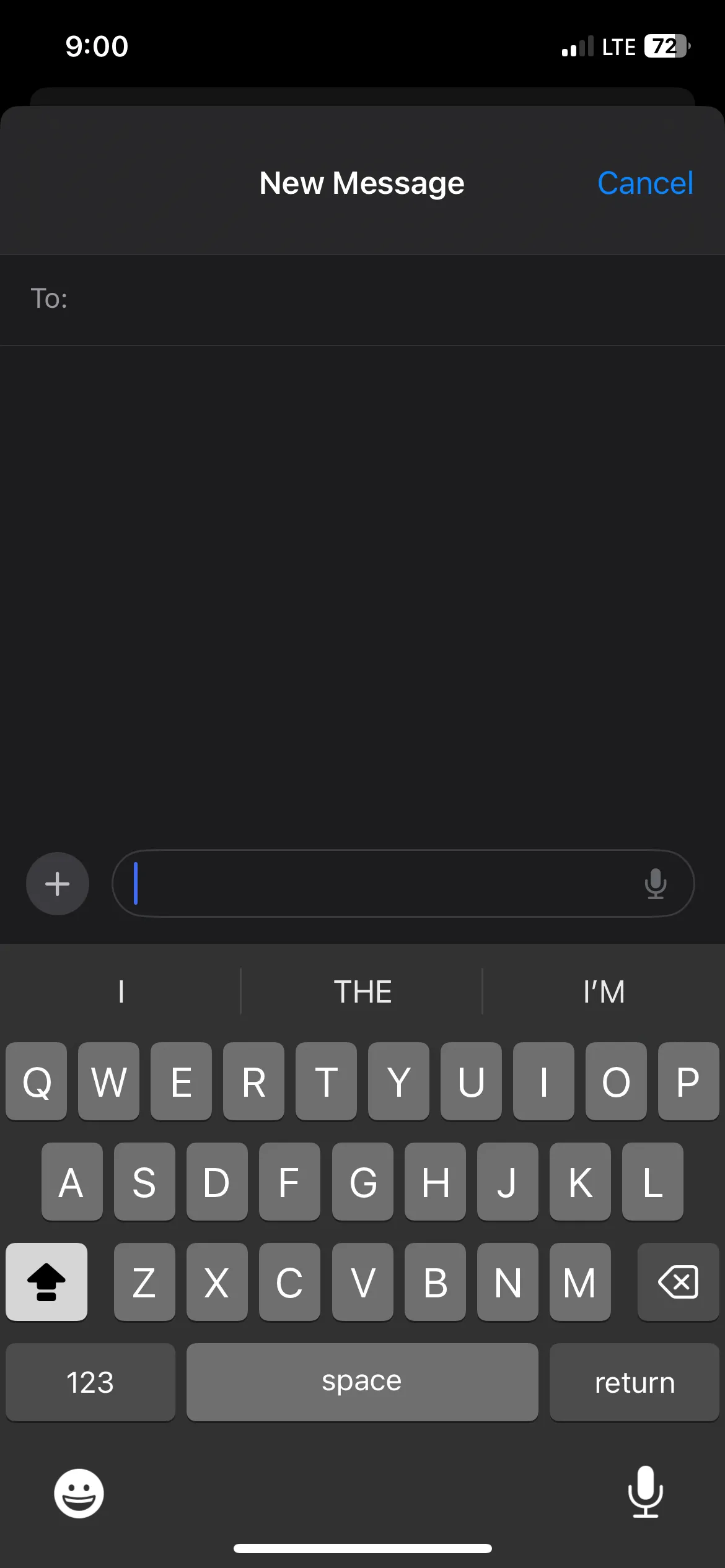 Biểu tượng Shift (Caps Lock) được bật trên bàn phím iPhone trong ứng dụng tin nhắn.