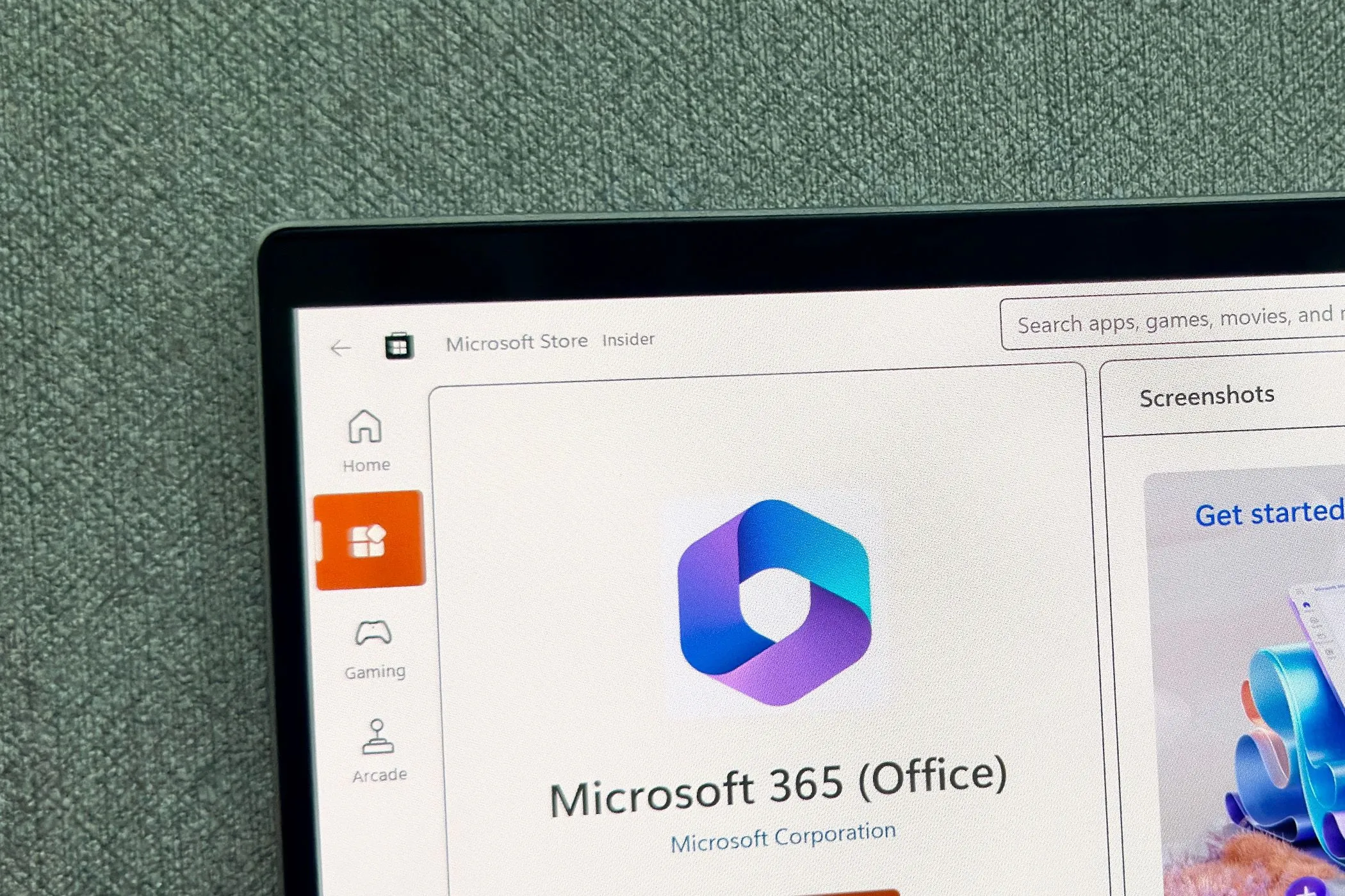 Biểu tượng ứng dụng Microsoft 365 trên màn hình Microsoft Store, minh họa cách tải Office miễn phí