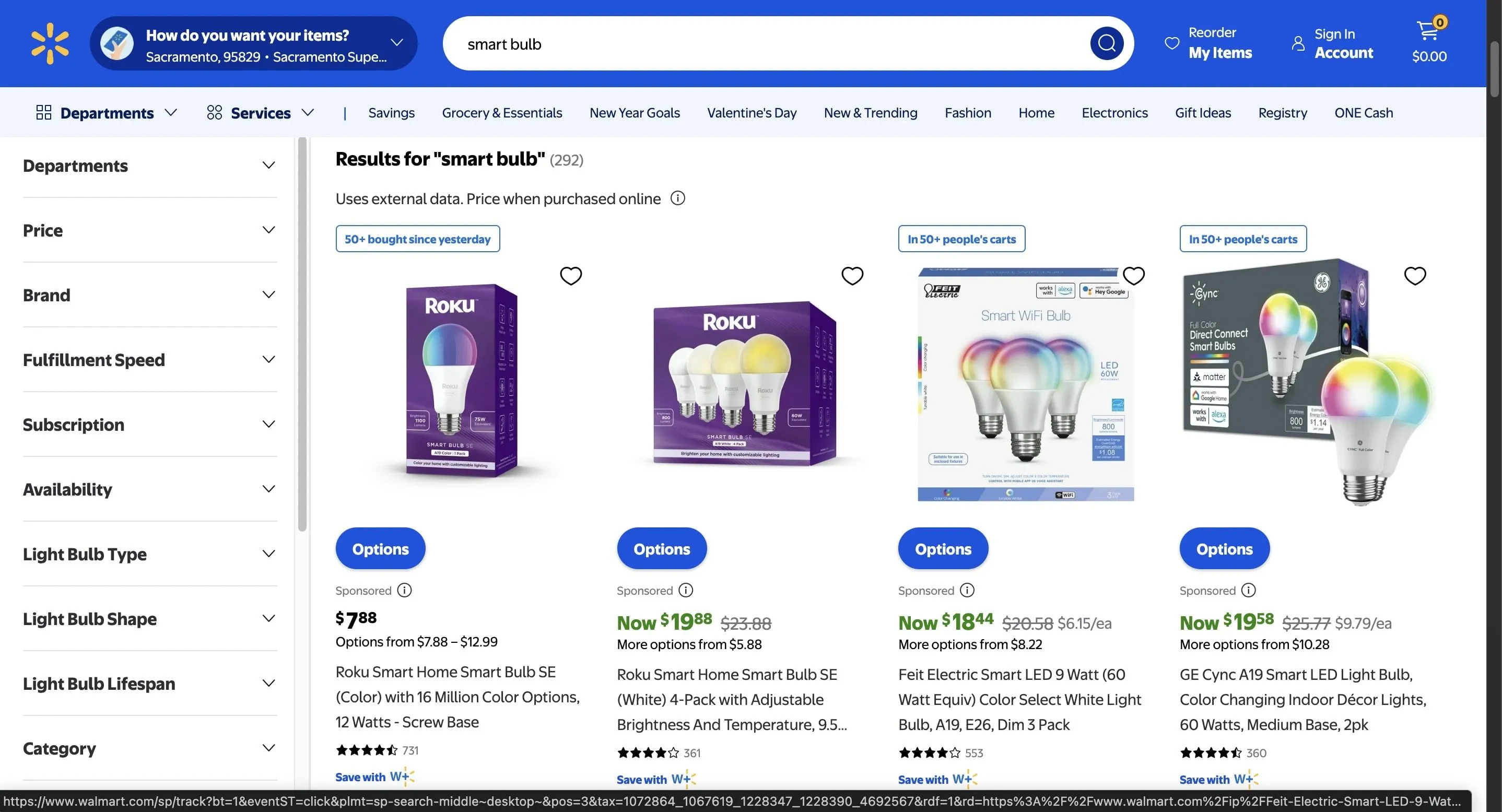 Các loại bóng đèn thông minh được bày bán trên Walmart, minh họa cách chọn mua an toàn và cân nhắc về giá