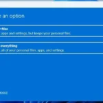 Các tùy chọn reset Windows 11 trong phần Cài đặt, cho phép giữ lại file cá nhân và lựa chọn cài đặt cục bộ hoặc đám mây.