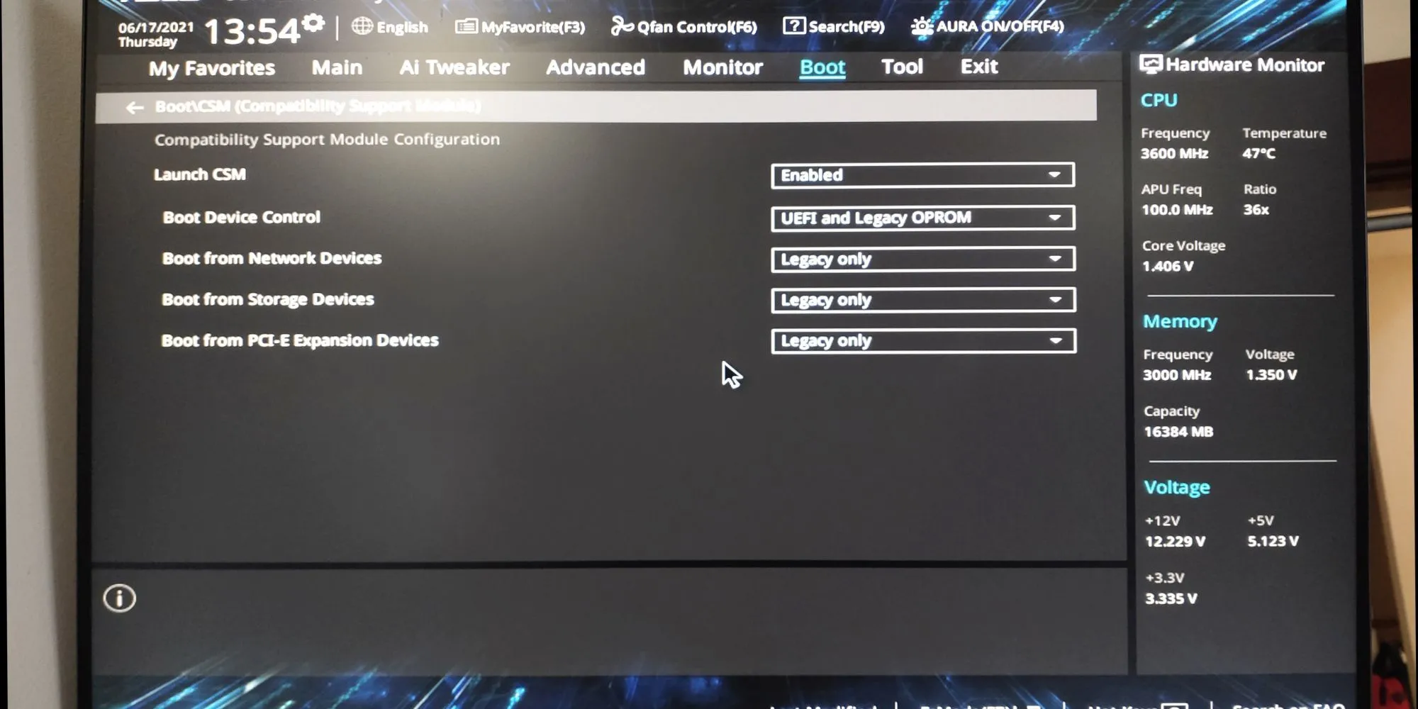 Cài đặt CSM (Compatibility Support Module) trong BIOS/UEFI của Asus Utility