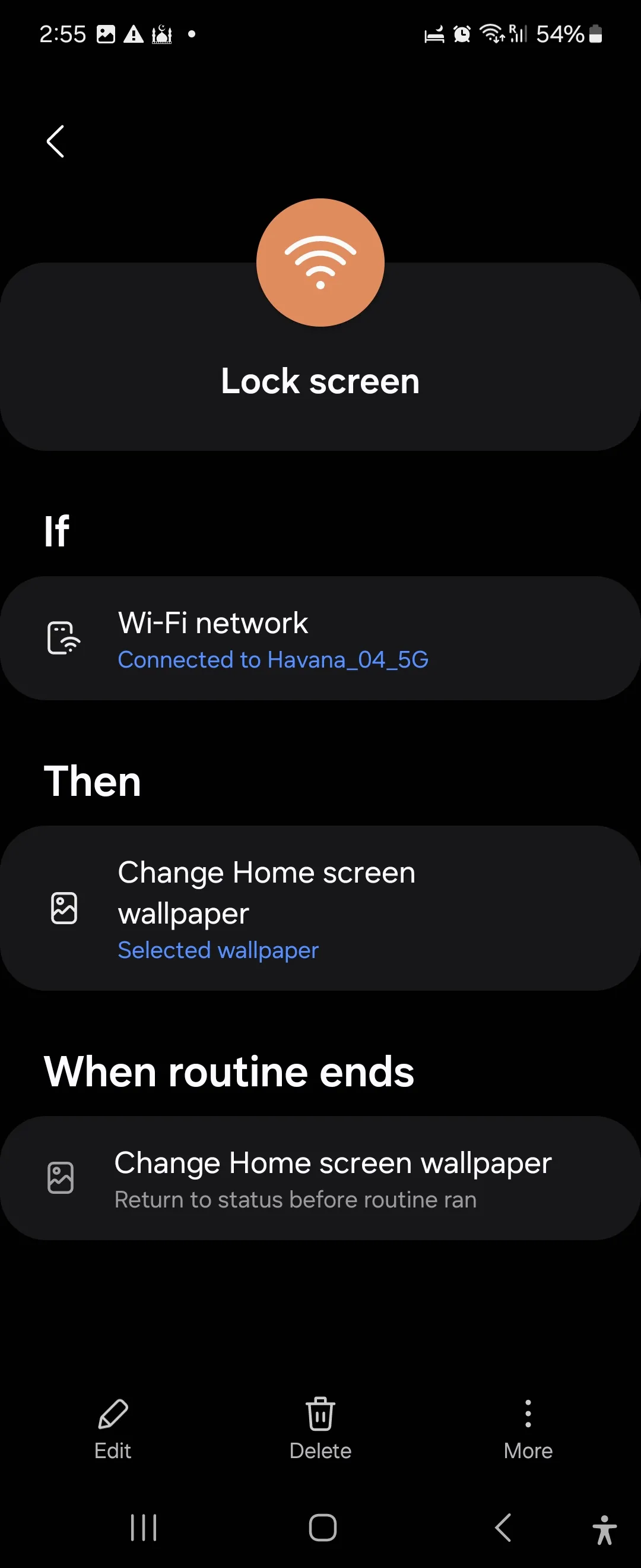 Cài đặt hành động thay đổi hình nền màn hình khóa tự động trong ứng dụng Samsung Modes and Routines
