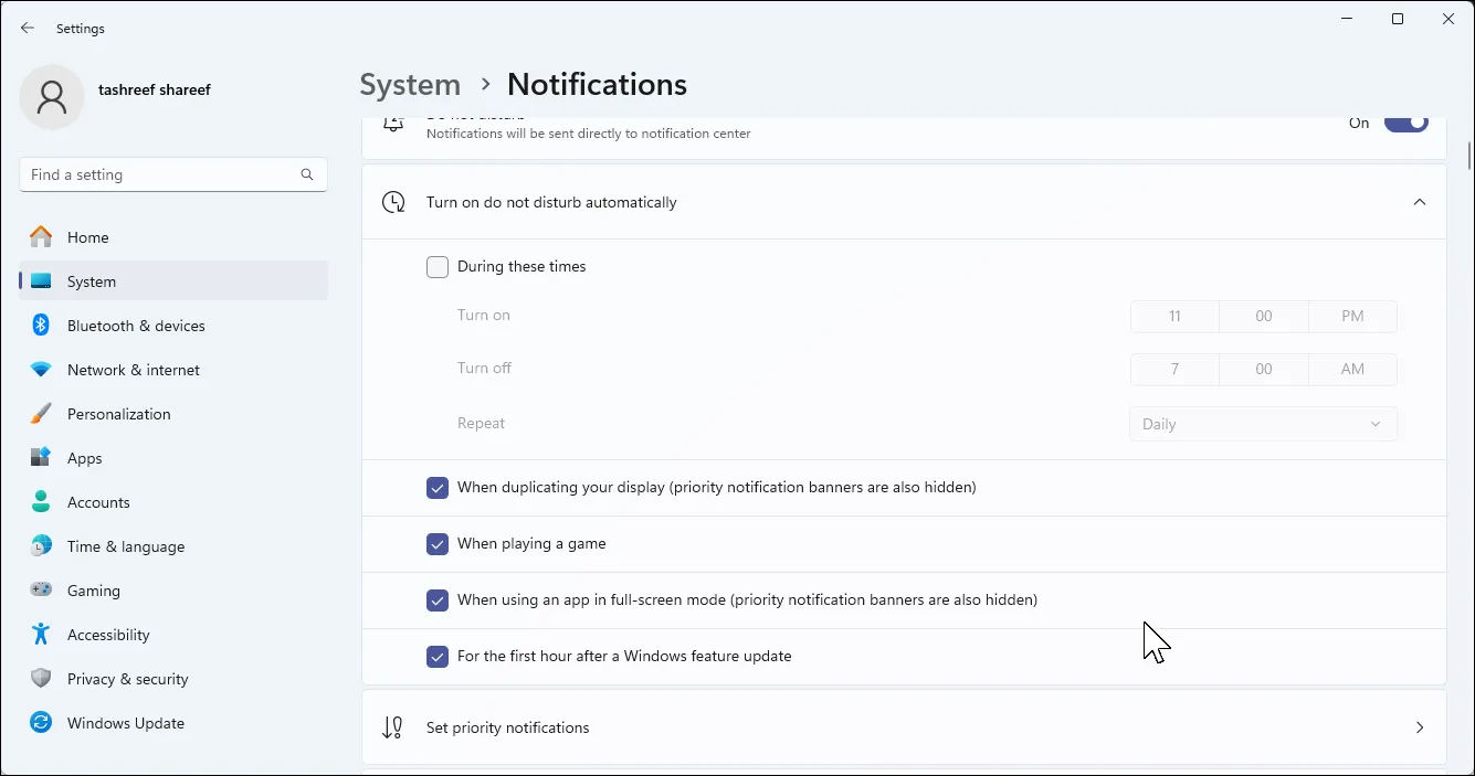 Cài đặt thông báo trên Windows 11, hiển thị tùy chọn thiết lập các ứng dụng ưu tiên và cài đặt chế độ Không Làm Phiền