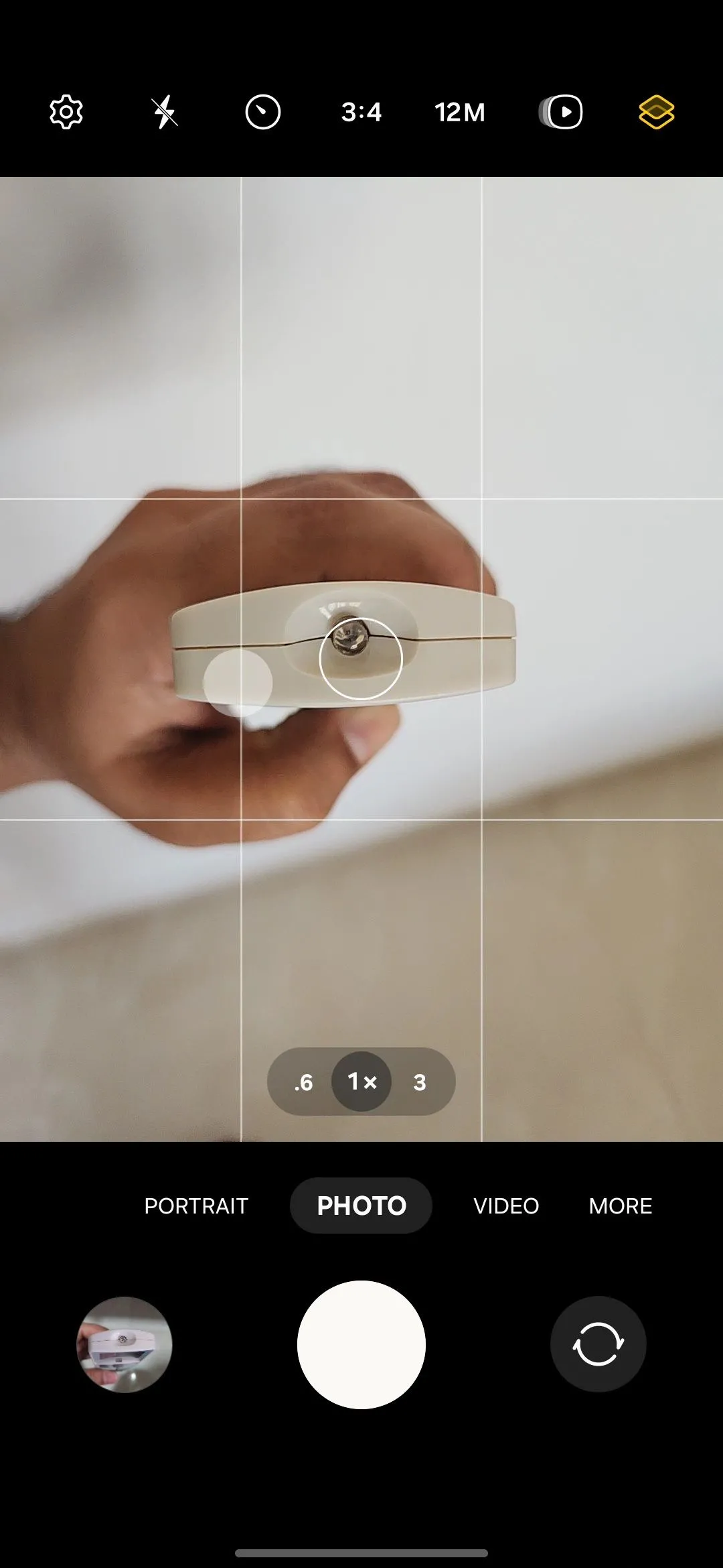 Camera điện thoại Android hiển thị tia hồng ngoại từ điều khiển từ xa