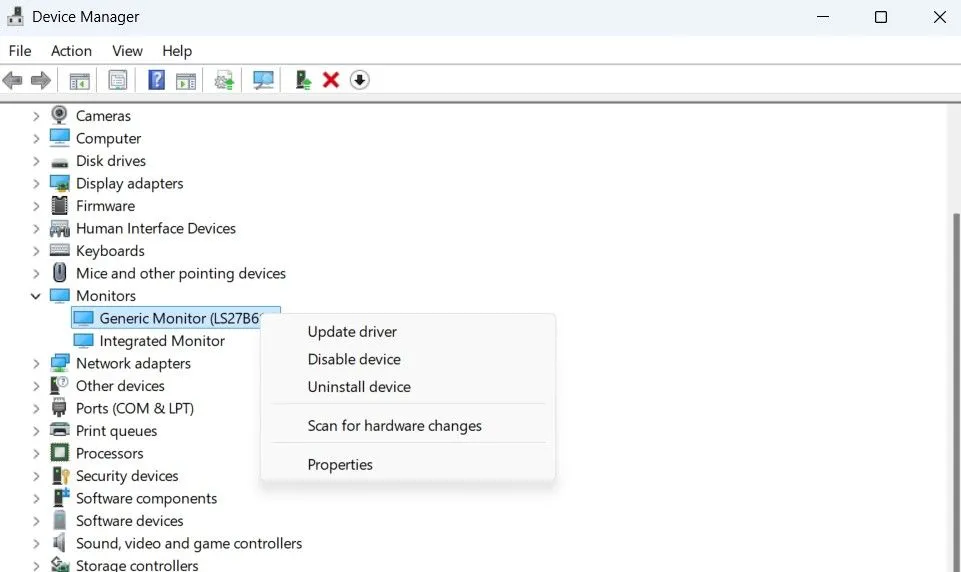 Cập nhật driver màn hình qua Device Manager trong Windows