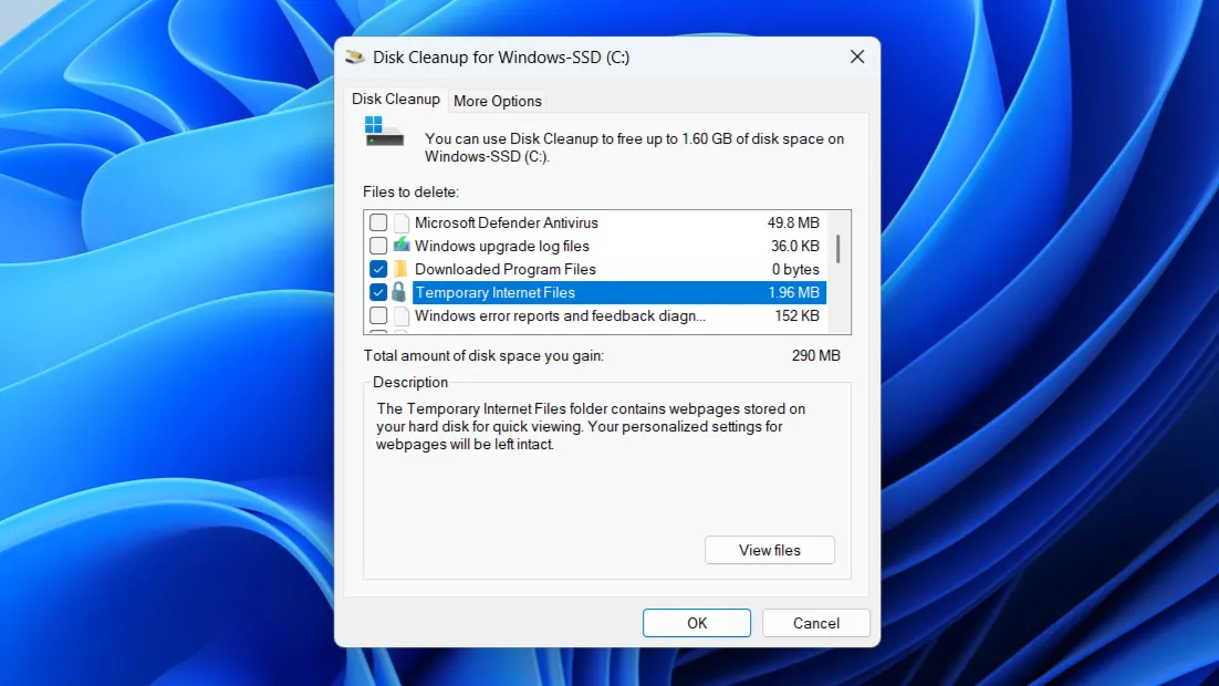 Công cụ Disk Cleanup truyền thống giúp giải phóng dung lượng ổ đĩa trên Windows