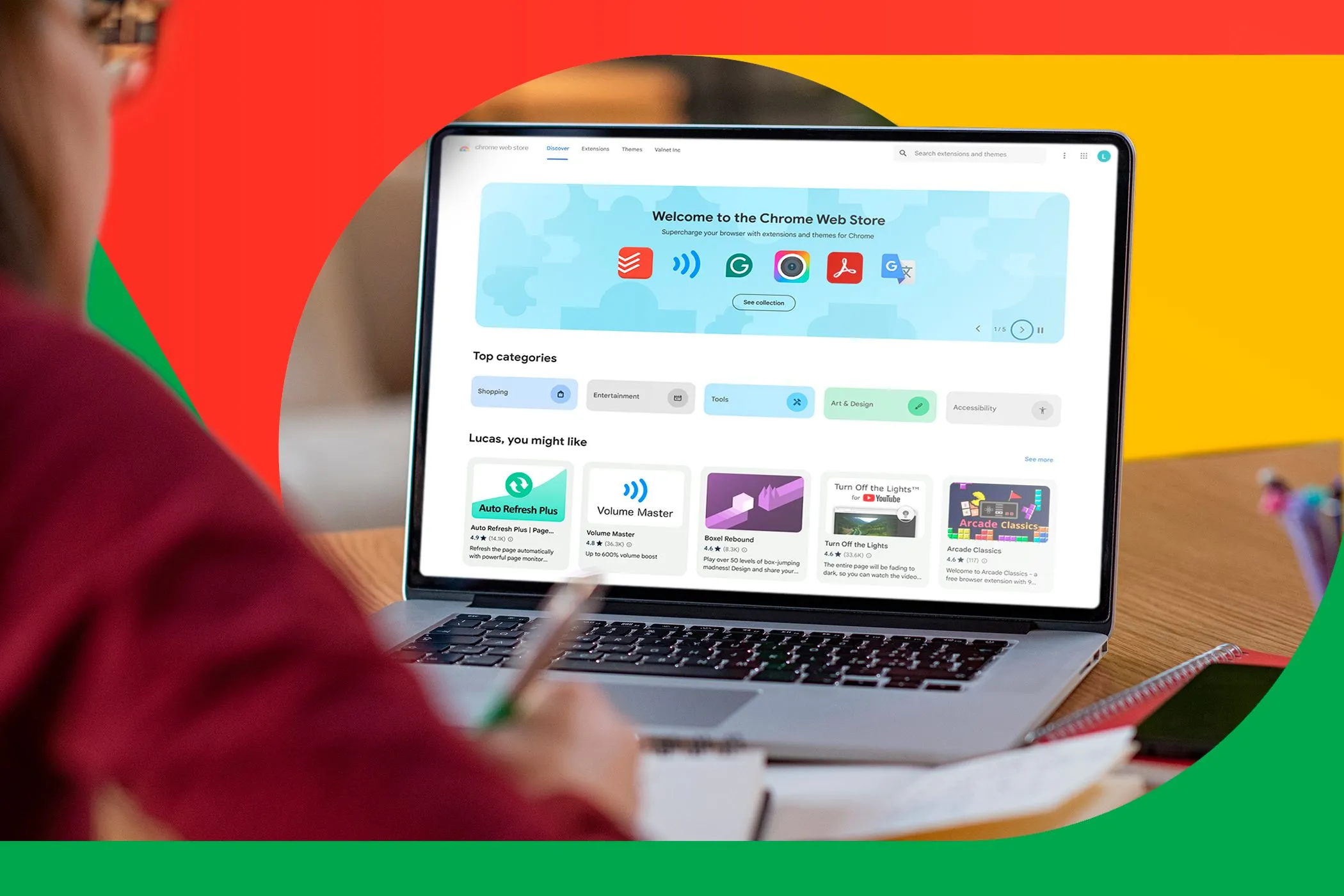 Cửa hàng Chrome trực tuyến và người dùng đang tìm kiếm tiện ích.
