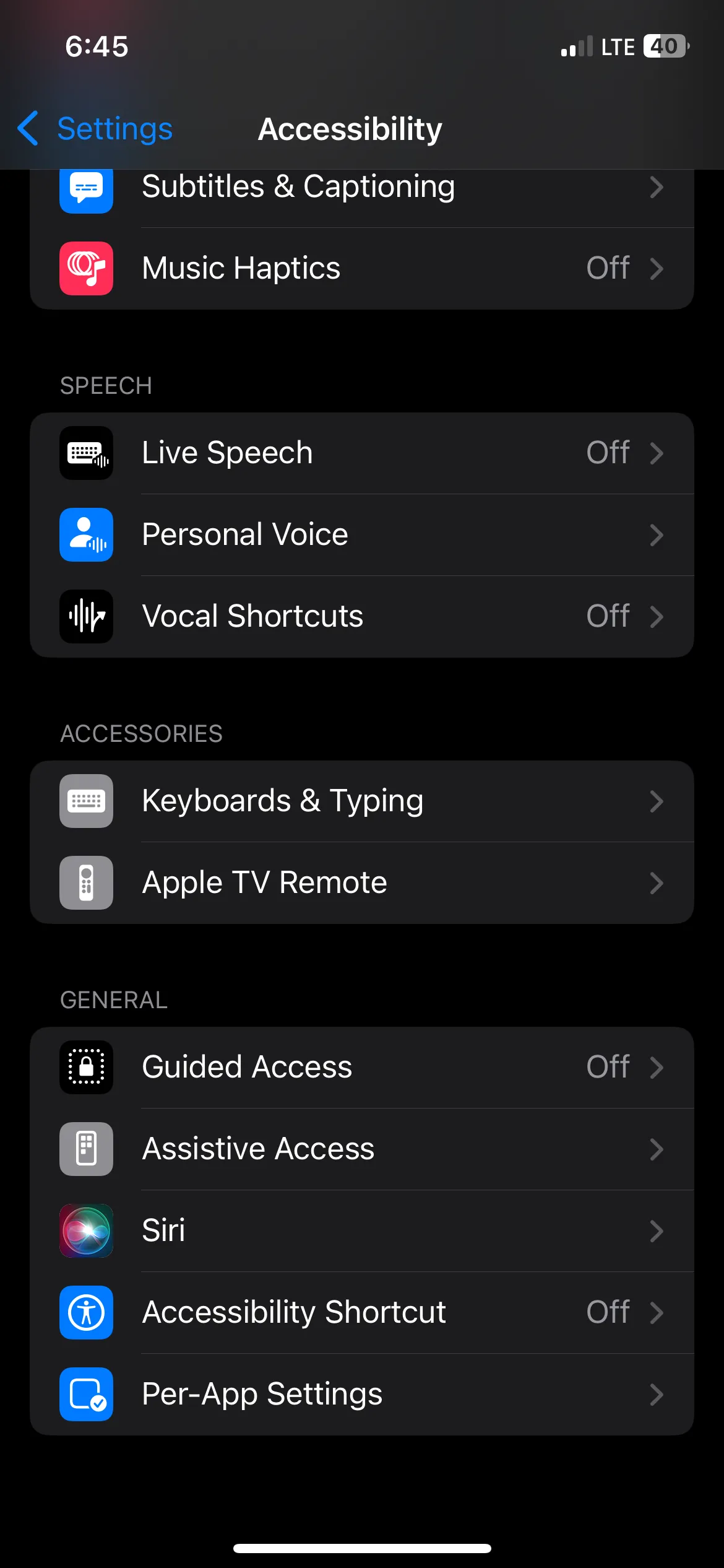 Điều hướng đến các tính năng trợ năng cho Bàn phím &amp; Nhập trên iPhone