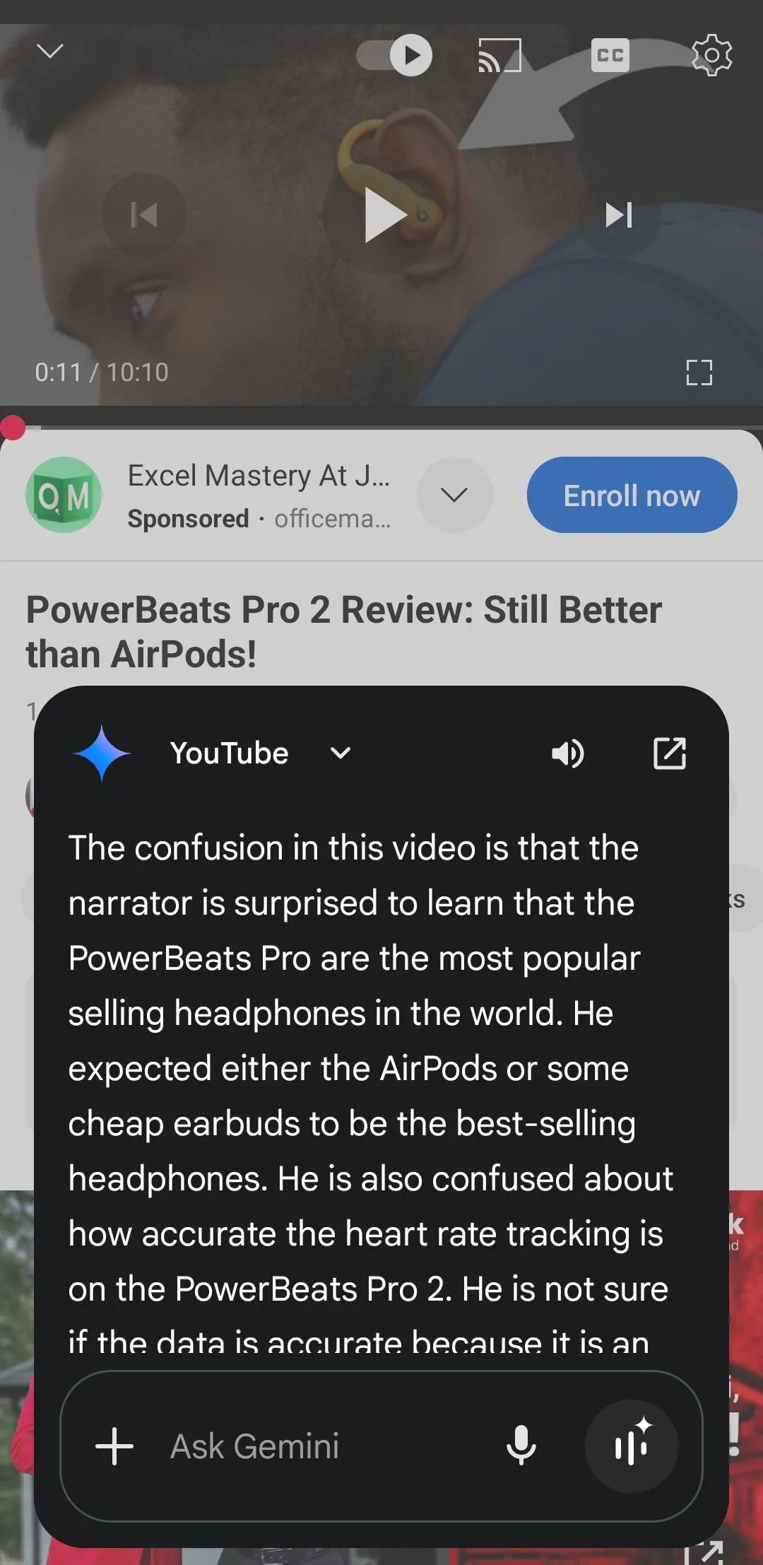 Gemini hiển thị bản tóm tắt video YouTube về tai nghe PowerBeats Pro 2, minh họa tính năng thông minh của trợ lý ảo.