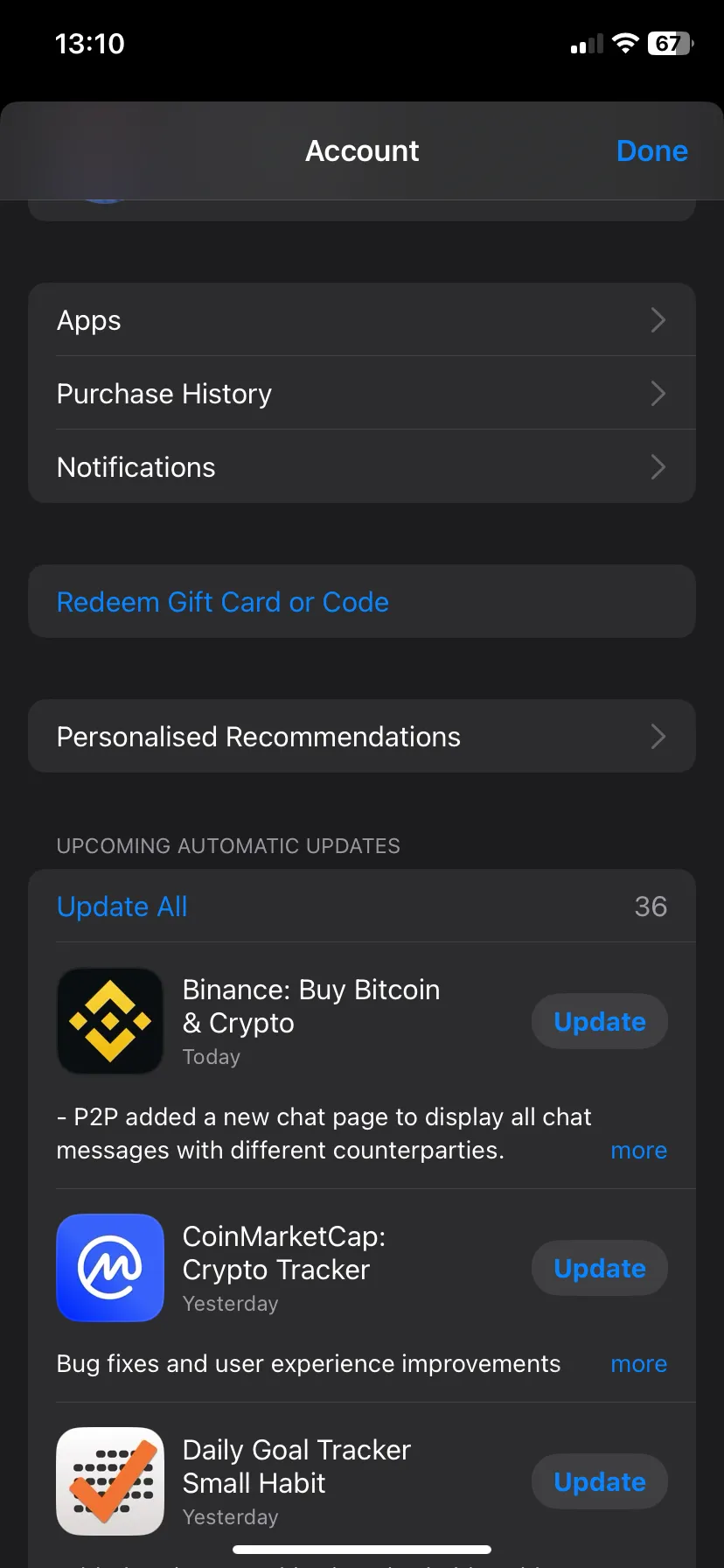 Giao diện App Store hiển thị danh sách các bản cập nhật ứng dụng có sẵn trên iPhone
