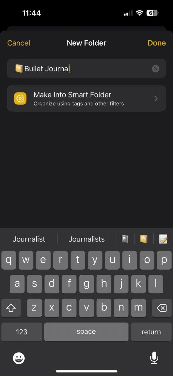 Giao diện Apple Notes hiển thị các thư mục và ghi chú, minh họa cách thiết lập thư mục 'Bullet Journal' để tổ chức công việc.