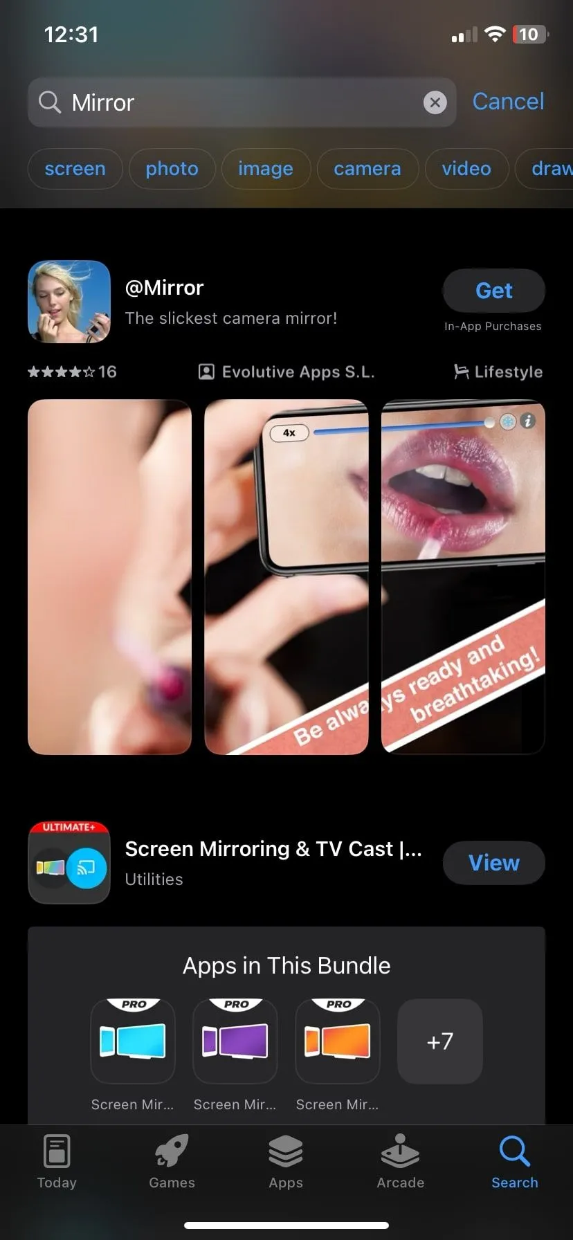 Giao diện các ứng dụng gương trên App Store, thường chứa quảng cáo và tính năng không cần thiết.