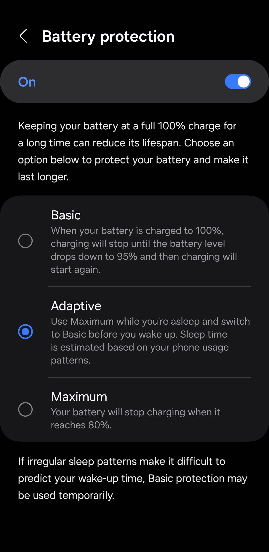 Giao diện cài đặt bảo vệ pin và sạc thích ứng trên điện thoại Android