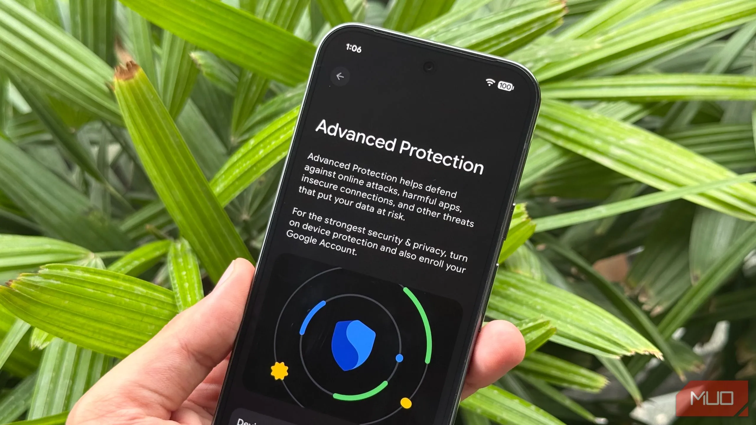 Giao diện cài đặt chế độ Bảo Vệ Nâng Cao (Advanced Protection) trên Android 16, hiển thị các tùy chọn bảo mật cốt lõi.