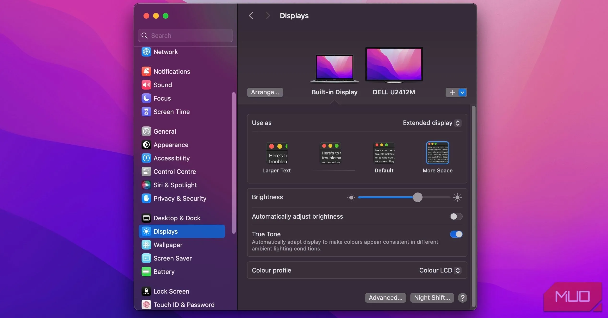 Giao diện cài đặt màn hình trên macOS Sonoma