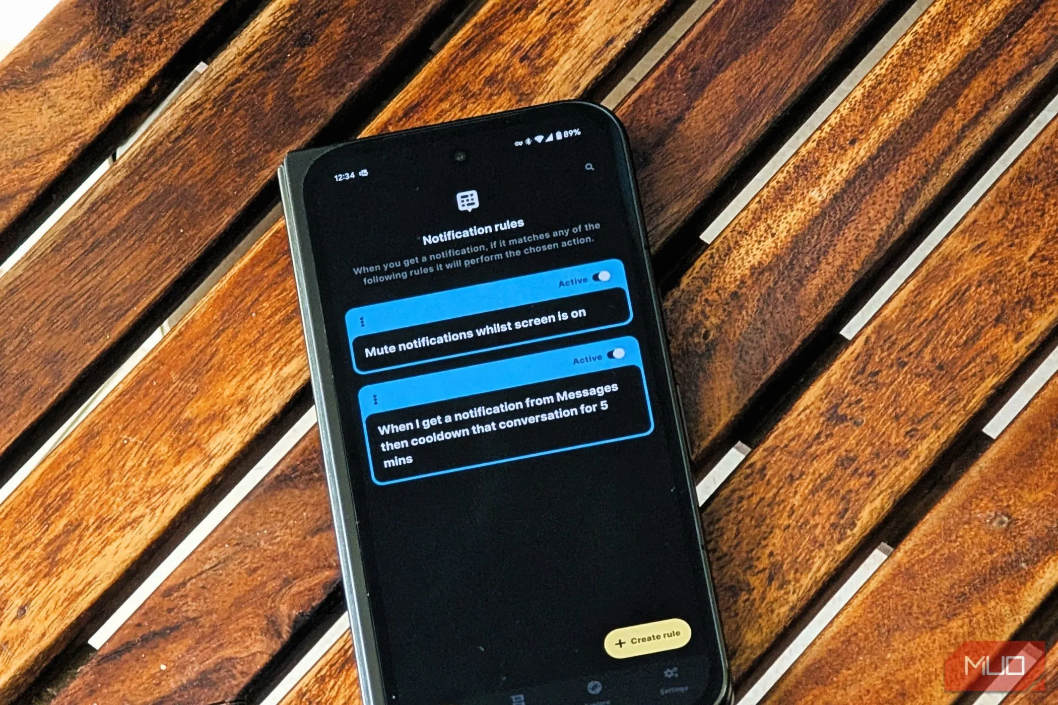 Giao diện chính của ứng dụng BuzzKill trên điện thoại Android, hiển thị danh sách các quy tắc thông báo đã được thiết lập để quản lý và tối ưu hóa trải nghiệm người dùng.