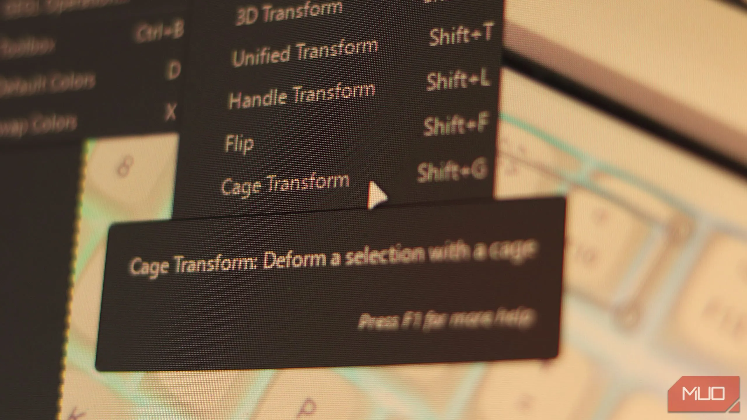 Giao diện công cụ Cage Transform của GIMP đang được sử dụng để biến đổi đối tượng trong ảnh