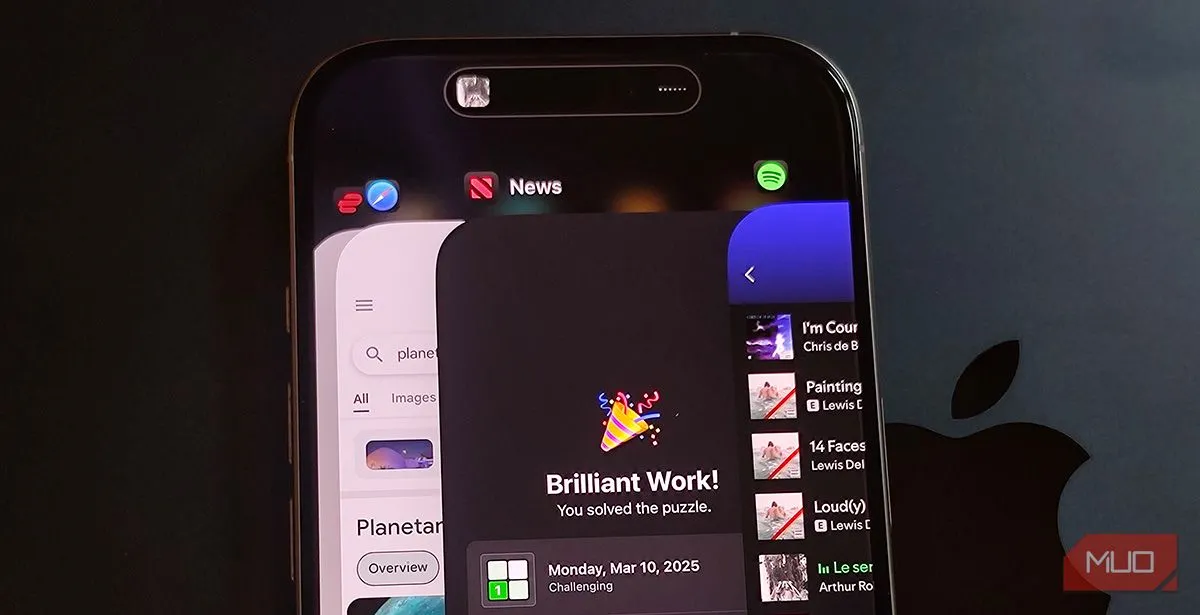 Giao diện đa nhiệm (App Switcher) trên iPhone 16 Pro