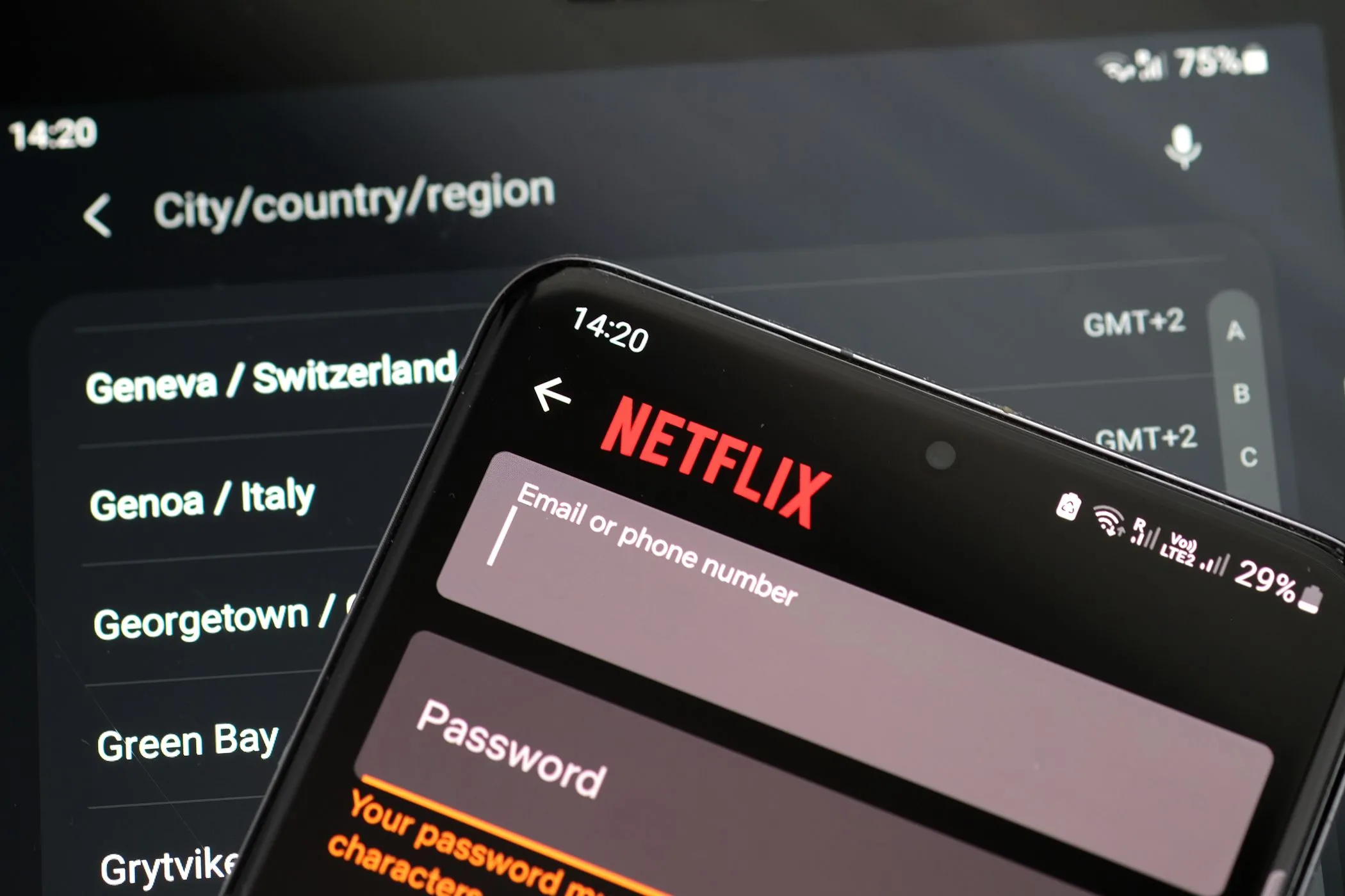 Giao diện đăng nhập Netflix và tùy chọn VPN