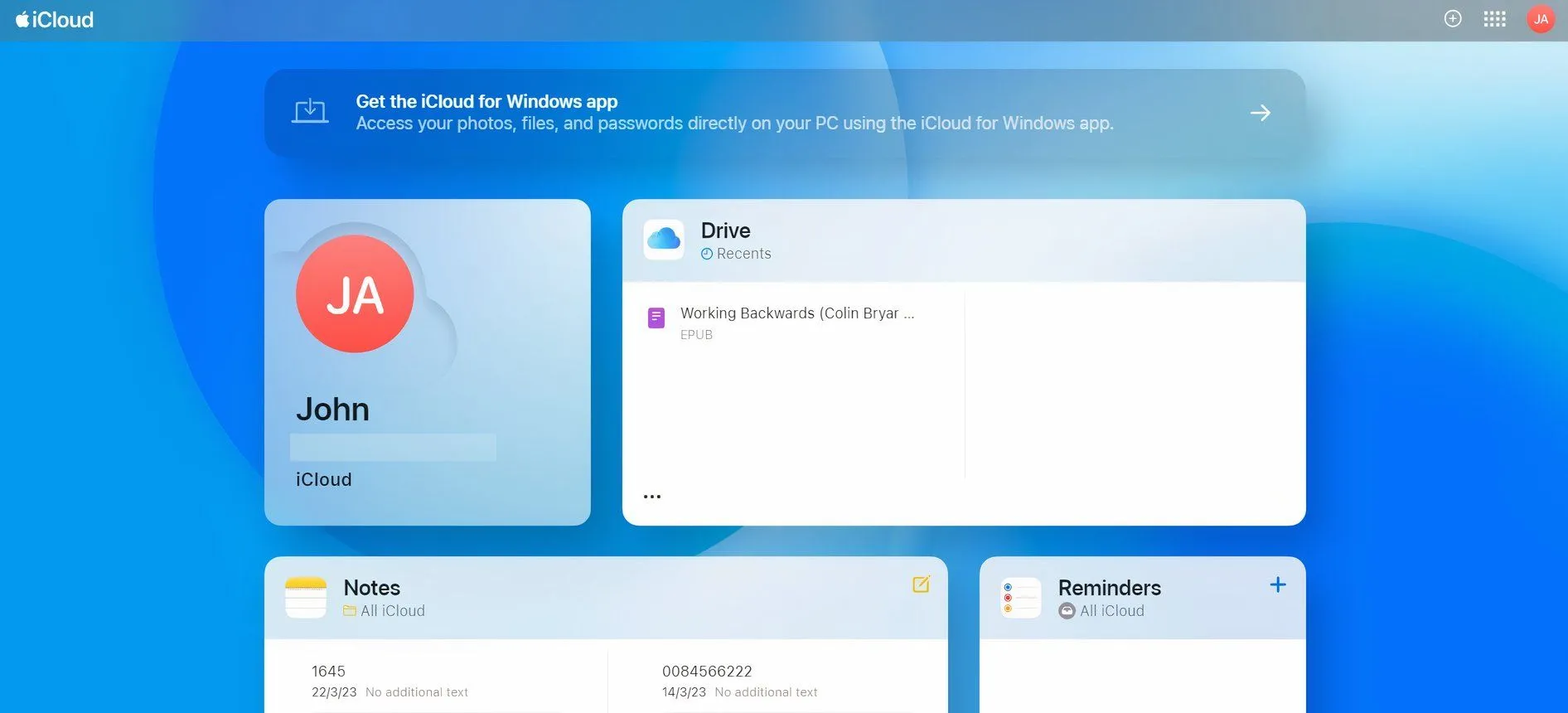 Giao diện iCloud trên trình duyệt web máy tính, minh họa hạn chế dung lượng lưu trữ đám mây miễn phí