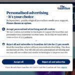 Giao diện lựa chọn gói đăng ký ít quảng cáo và không quảng cáo hoàn toàn trên The Guardian, minh họa sự khác biệt về trải nghiệm người dùng.