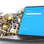 Giao diện màn hình máy tính xách tay hiển thị ô nhập mật khẩu BitLocker với biểu tượng ổ khóa, minh họa tính năng mã hóa dữ liệu trên Windows.