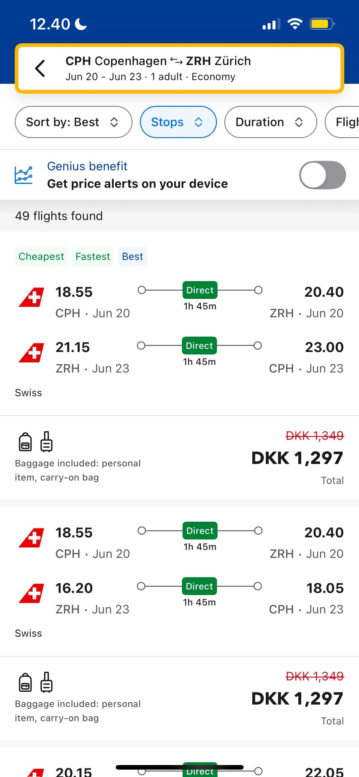 Giao diện tìm kiếm và hiển thị kết quả chuyến bay trên ứng dụng Booking.com