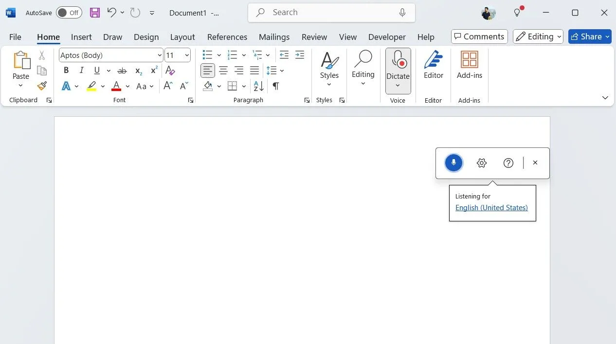 Giao diện tính năng đọc chính tả Dictate trong Microsoft Word đang hoạt động
