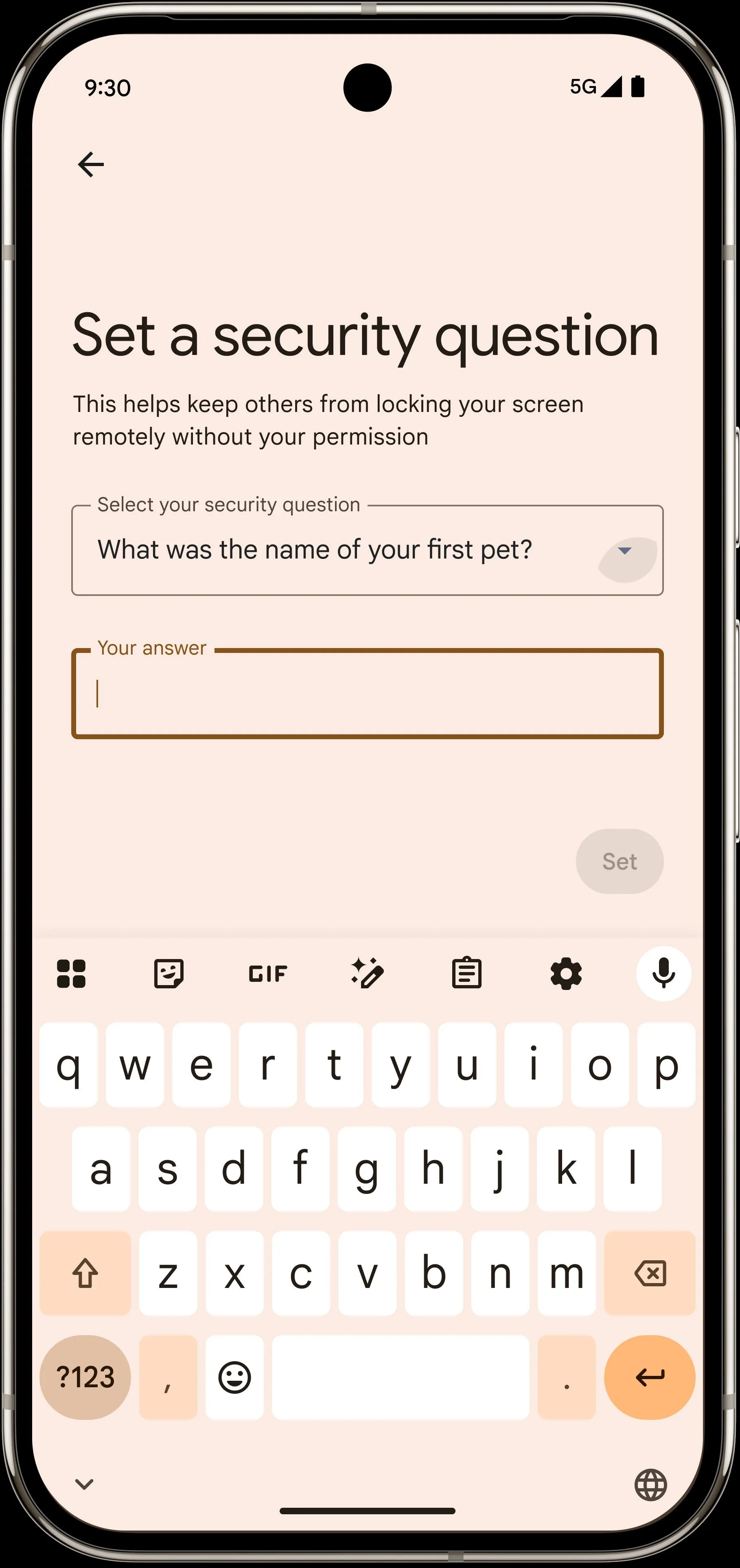 Giao diện tính năng Khóa từ xa Android hiển thị tùy chọn thêm câu hỏi bảo mật để ngăn chặn truy cập trái phép.