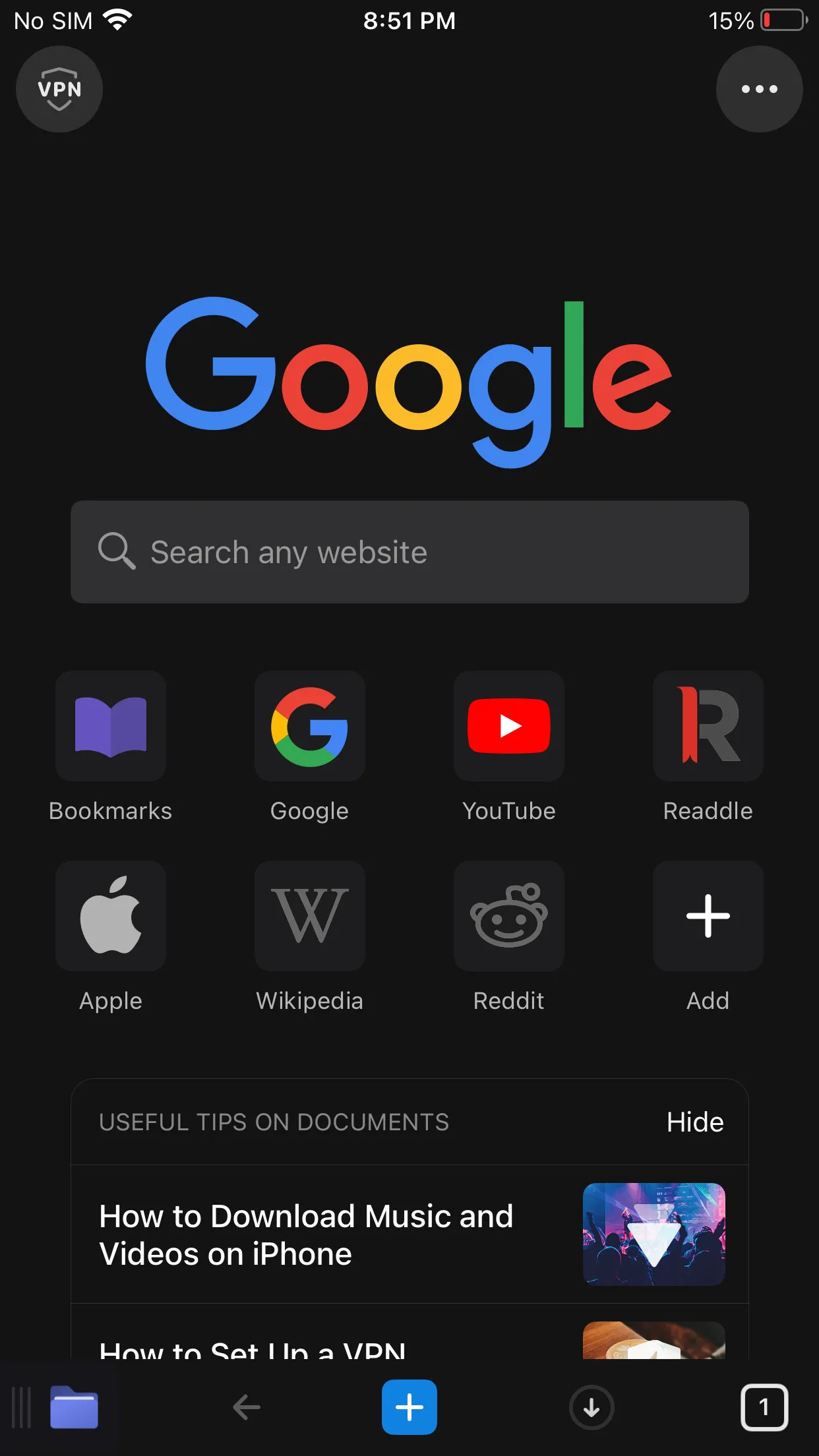 Giao diện trình duyệt web tích hợp trong ứng dụng Documents trên iPhone, cho phép người dùng truy cập internet và tải trực tiếp vào ứng dụng.
