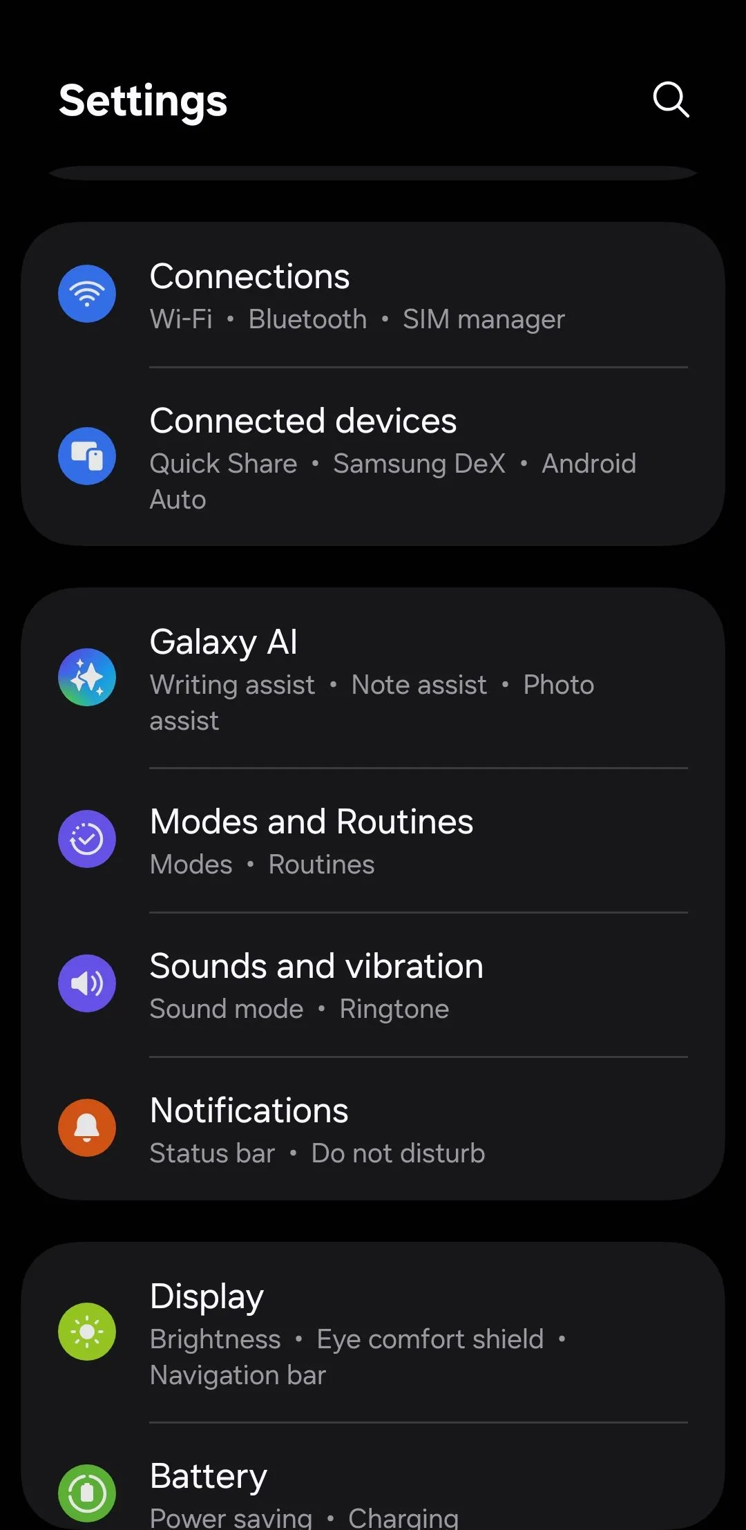 Giao diện ứng dụng Cài đặt trên điện thoại Samsung