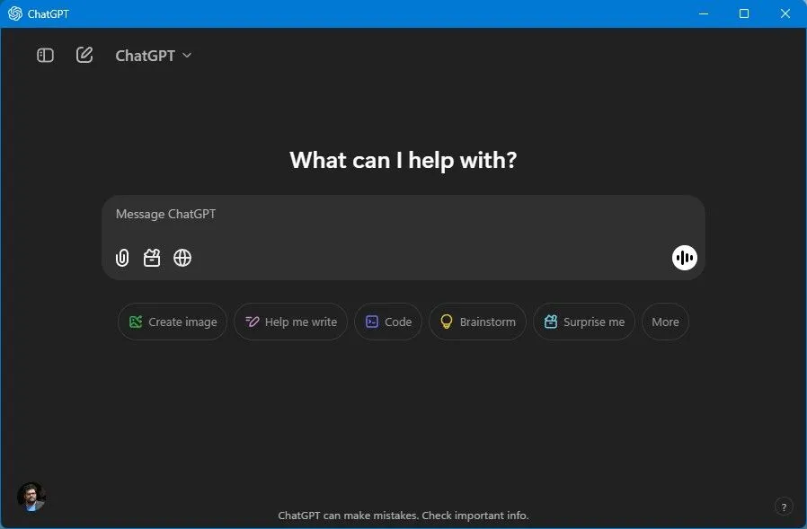 Giao diện ứng dụng ChatGPT trên Windows 11, hiển thị cửa sổ chat và thanh sidebar.