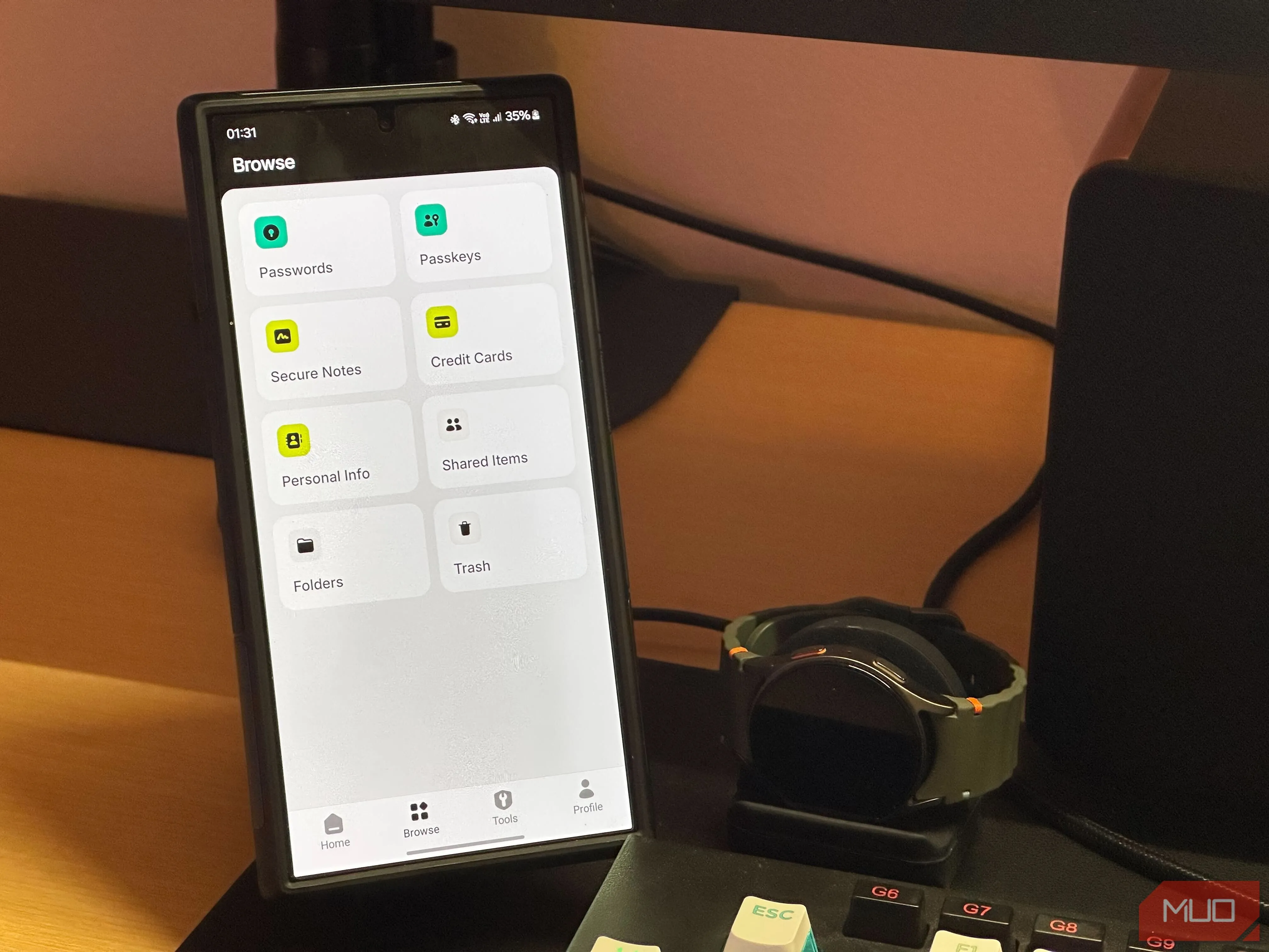 Giao diện ứng dụng NordPass đang được sử dụng trên Samsung Galaxy S24 Ultra