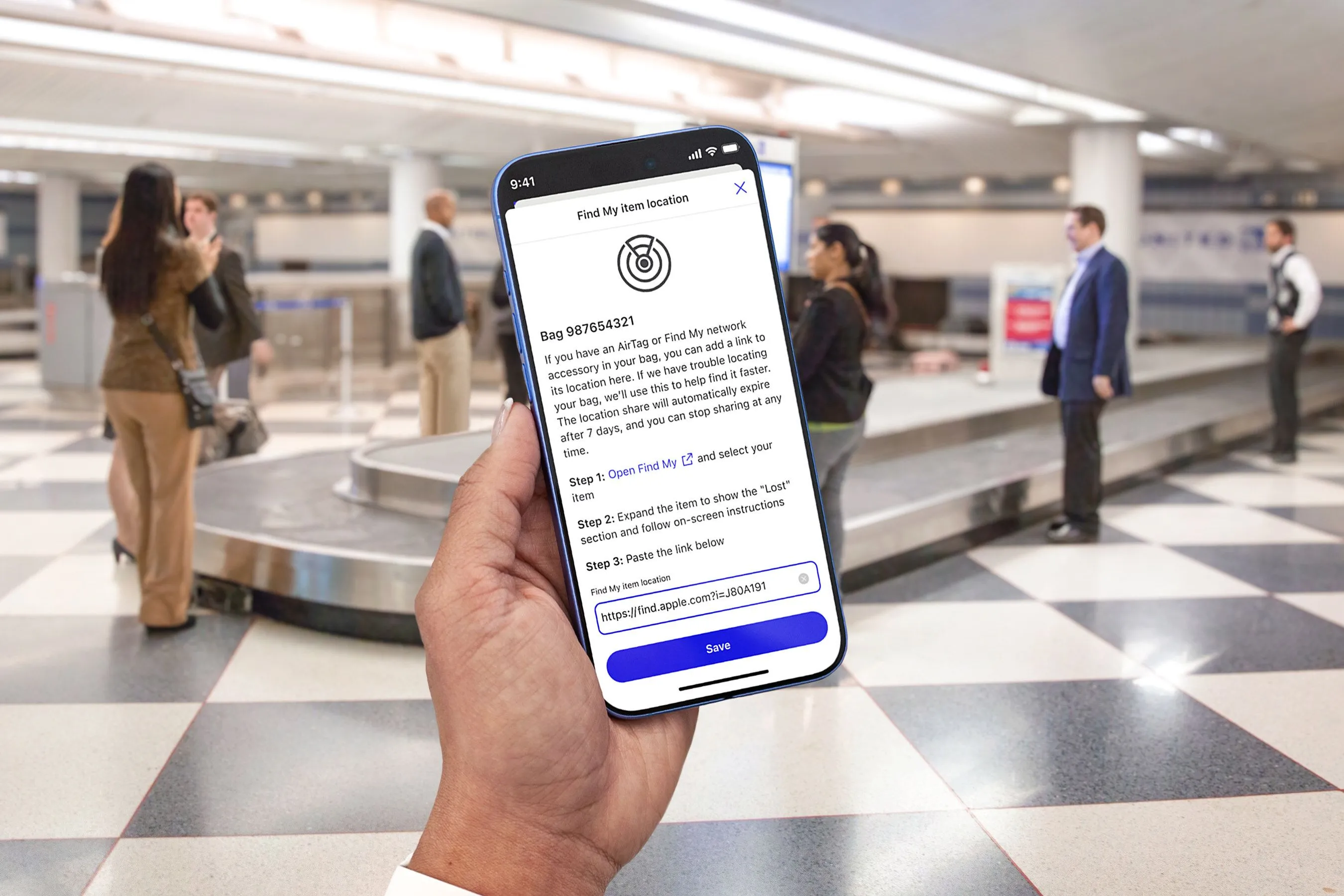 Giao diện ứng dụng United Airlines hiển thị tích hợp AirTag để theo dõi hành lý thất lạc.