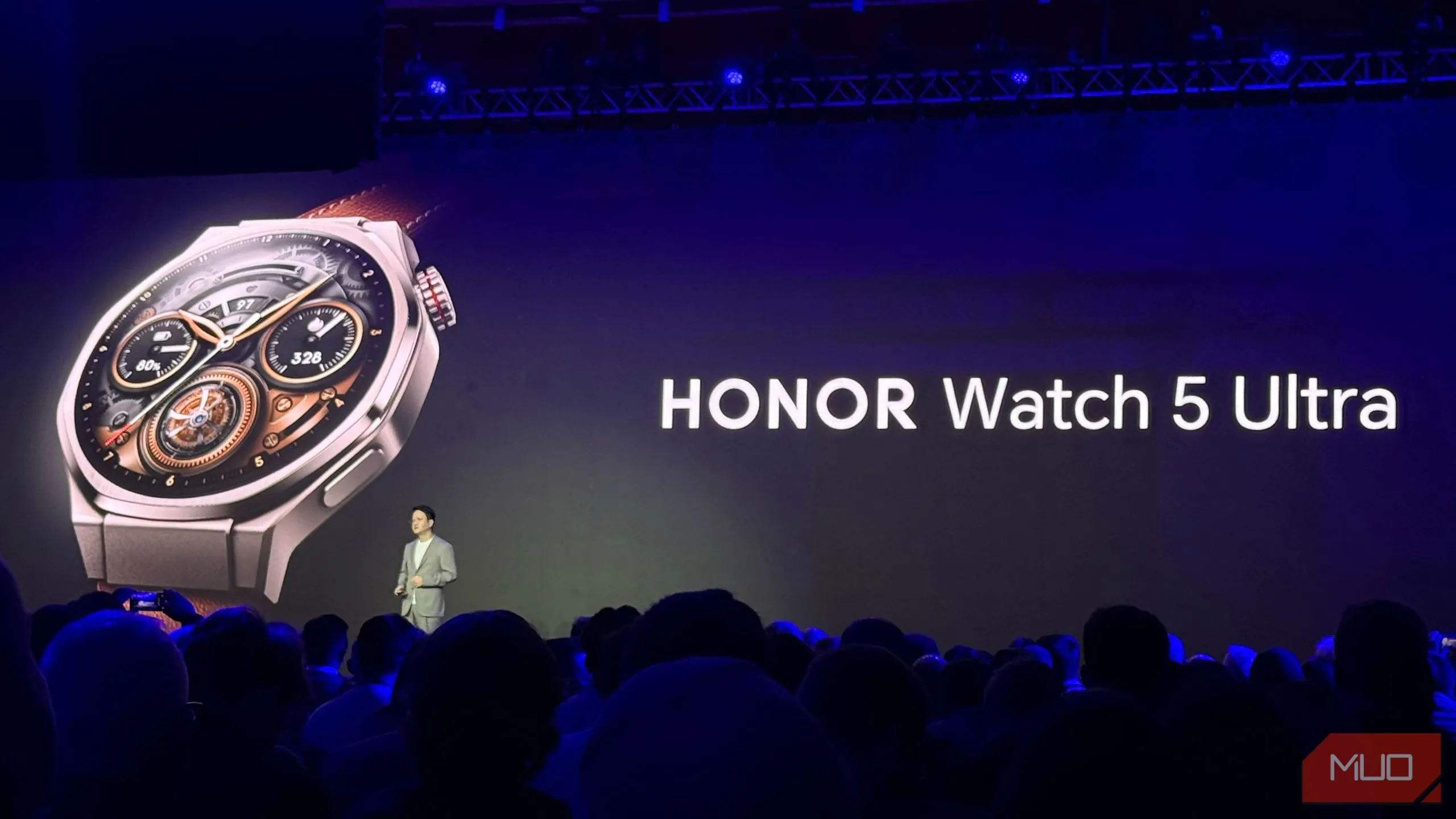 Honor công bố Honor Watch 5 Ultra và các thiết bị mới tại sự kiện MWC 2025.