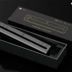 Hộp sản phẩm máy in di động Phomemo Q302 thể hiện thiết kế nhỏ gọn