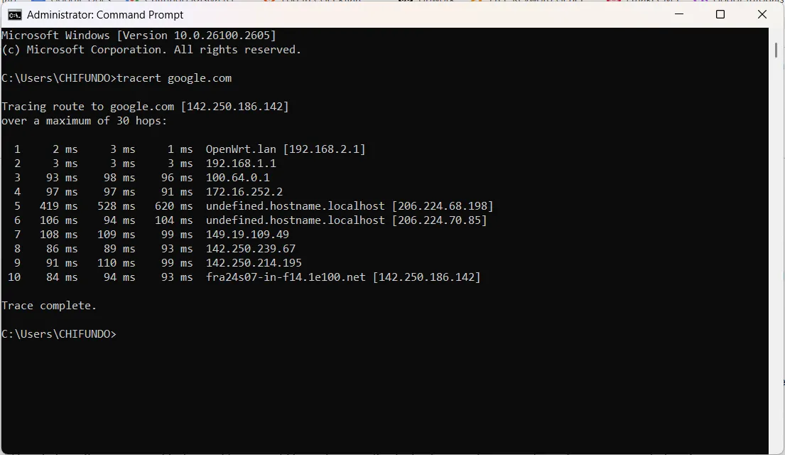 Kết quả của lệnh tracert google.com hiển thị đường đi của dữ liệu qua các máy chủ trung gian