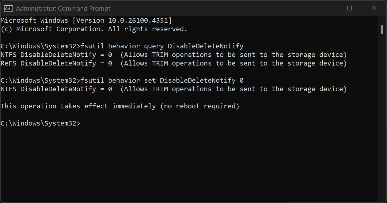 Lệnh truy vấn trong Command Prompt với quyền quản trị để kiểm tra trạng thái TRIM.