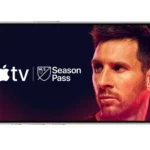 Logo Apple TV và MLS Season Pass hiển thị trên màn hình iPhone, minh họa cho gói ưu đãi từ T-Mobile.