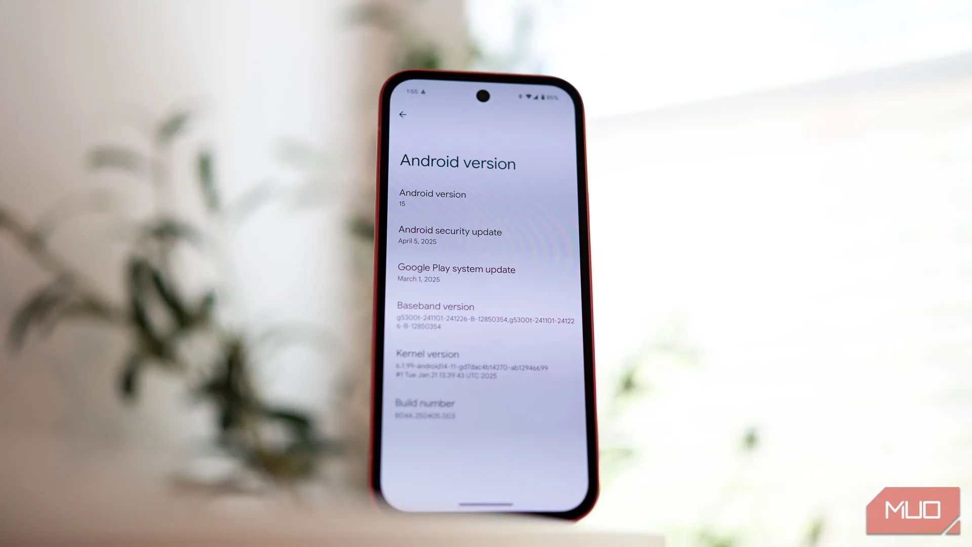Màn hình cài đặt phiên bản Android trên Google Pixel 9a, minh chứng cho việc nhận cập nhật sớm và dài hạn