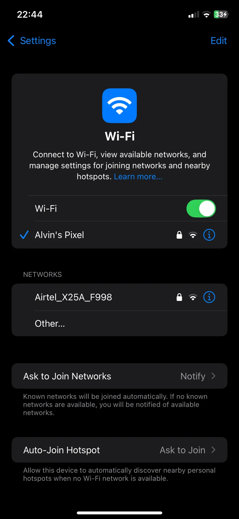Màn hình cài đặt Wi-Fi trên iOS, nơi kích hoạt chế độ dữ liệu thấp cho hotspot