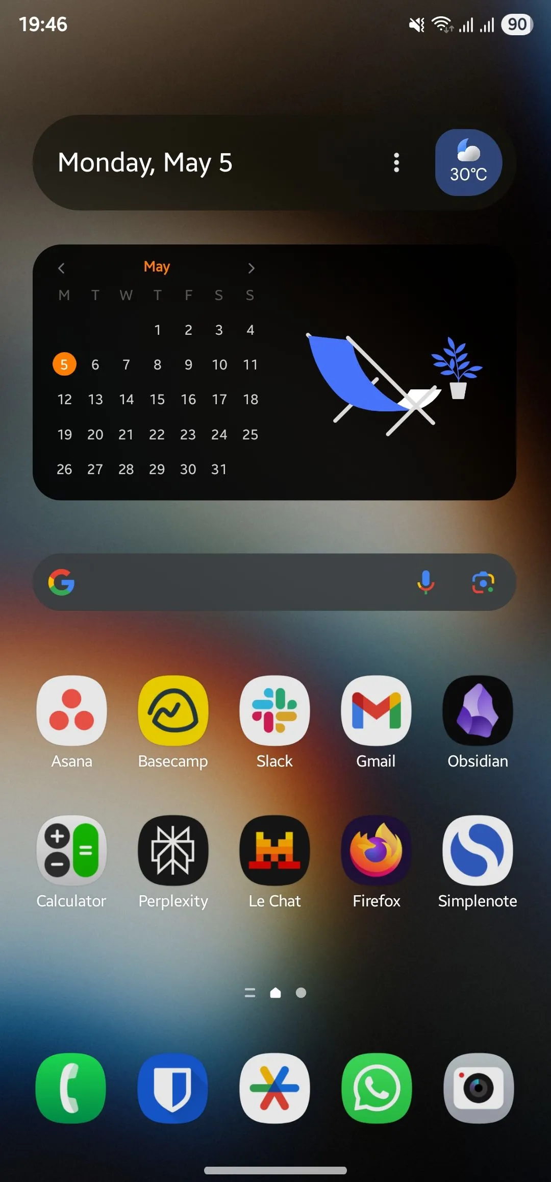 Màn hình chính của điện thoại OnePlus với các phím tắt ứng dụng