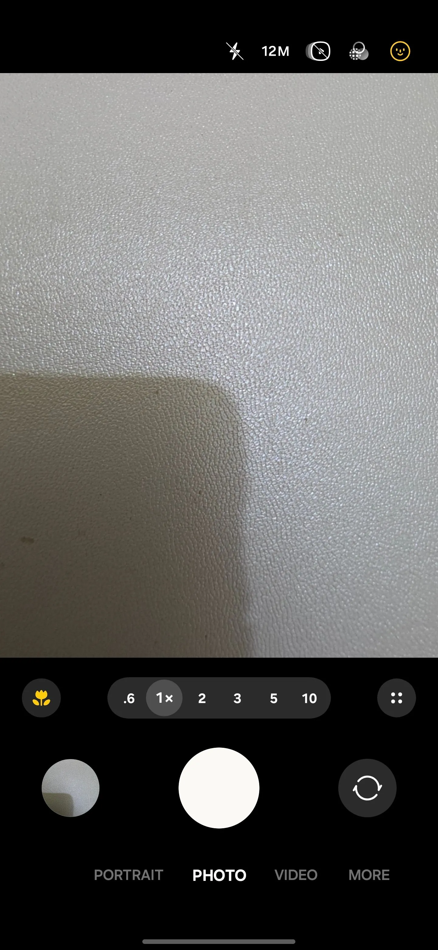 Màn hình khởi động ứng dụng camera trên Samsung Galaxy S25 Ultra
