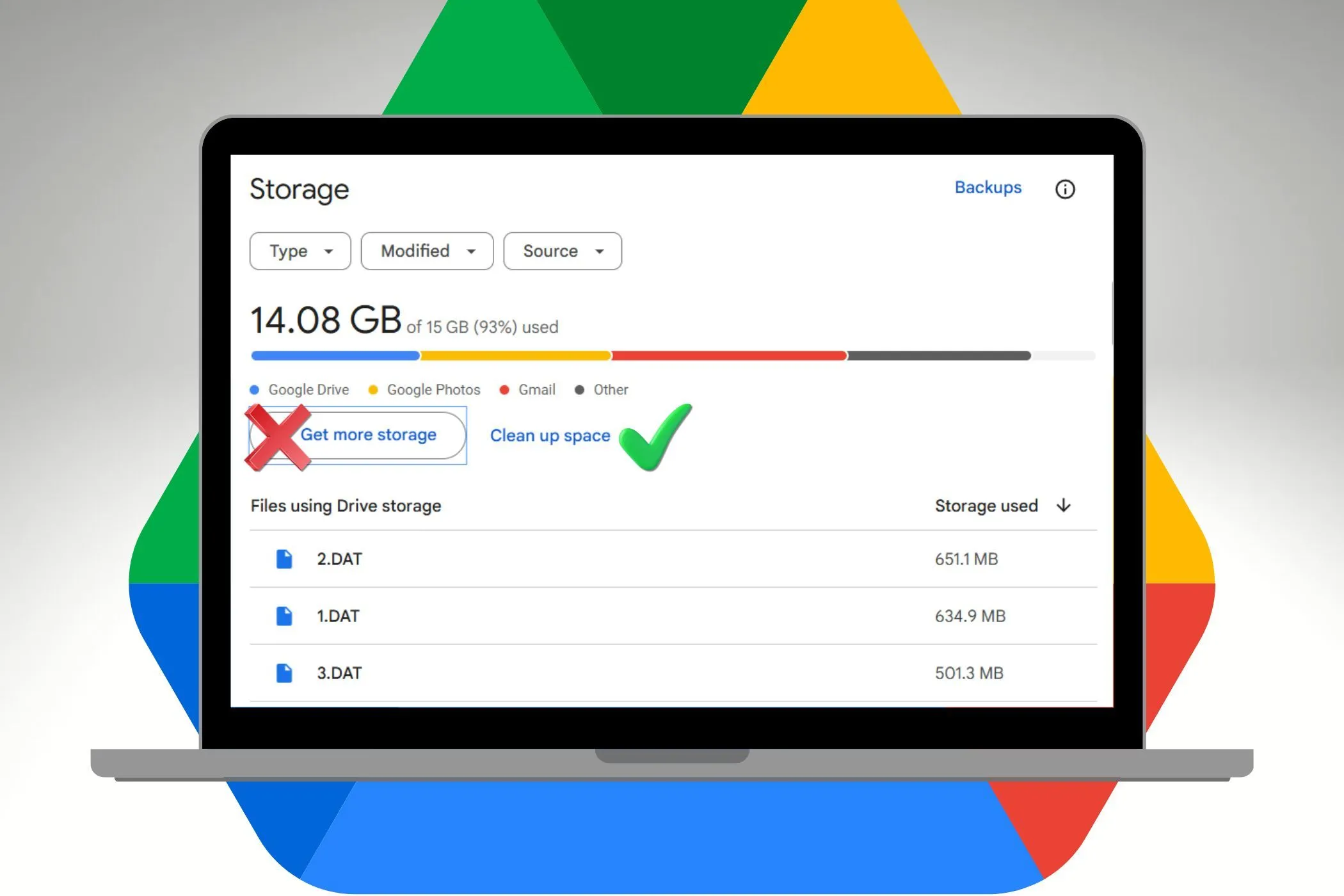 Màn hình laptop hiển thị trạng thái bộ nhớ với logo Google Drive