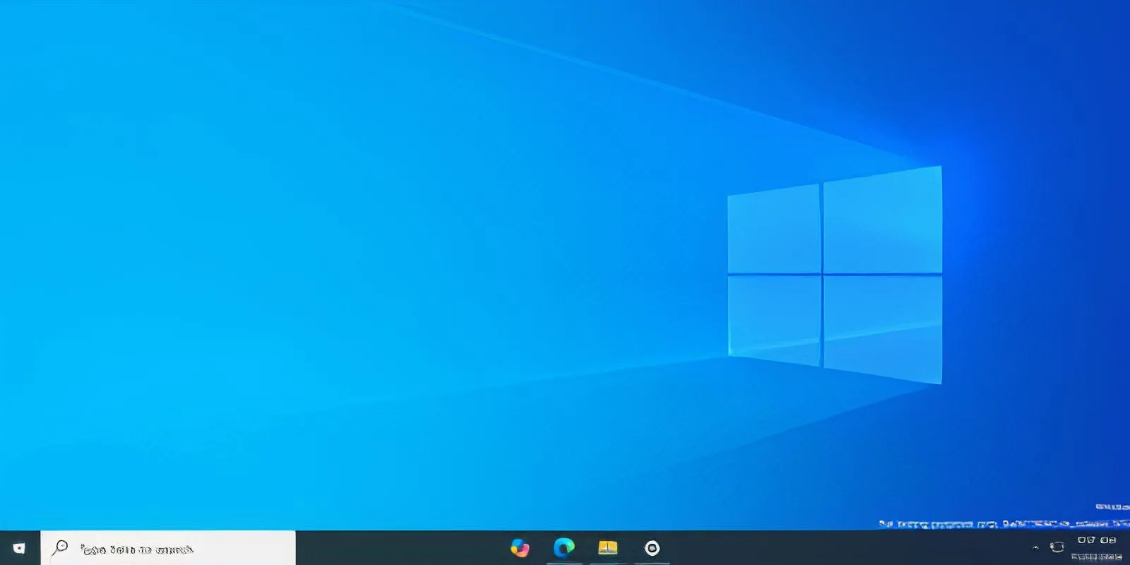 Màn hình máy tính Windows 10 với biểu tượng Taskbar được căn giữa bằng TaskbarX