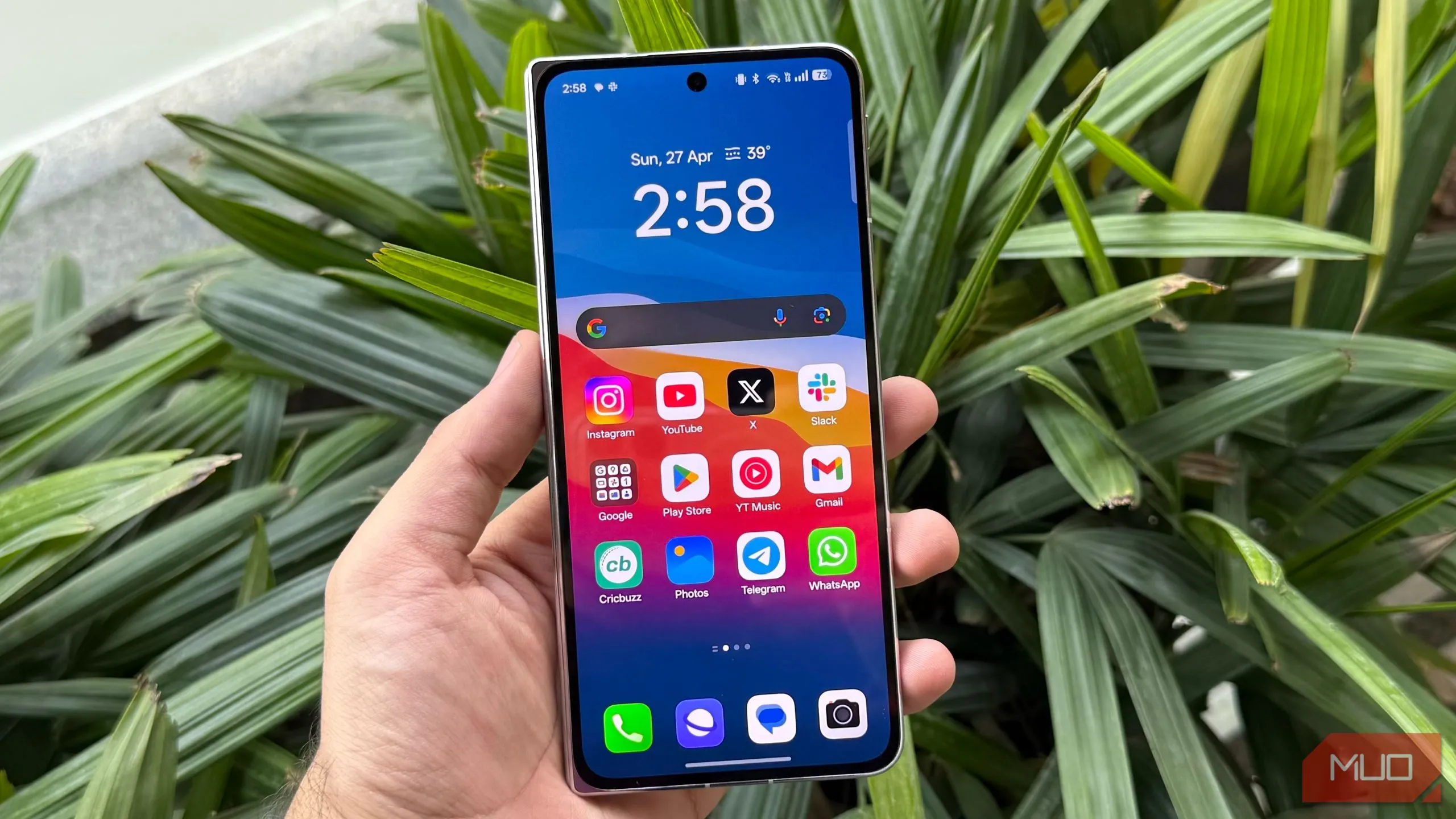 Màn hình phụ Oppo Find N5 với tỷ lệ thân thiện