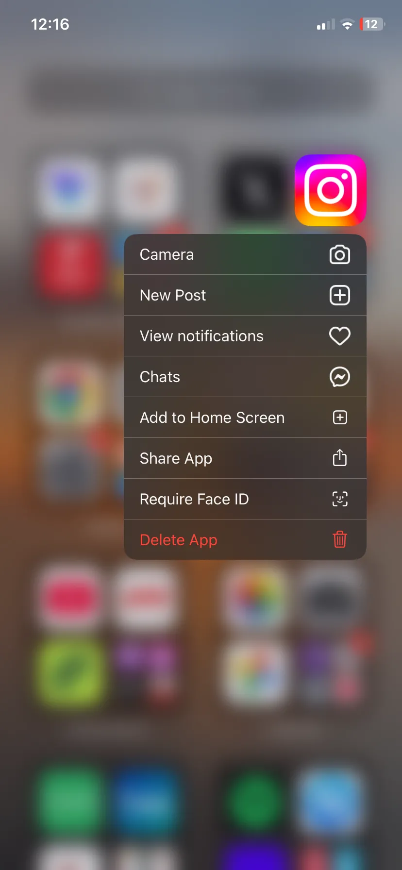 Menu tác vụ nhanh của ứng dụng Instagram khi nhấn giữ biểu tượng