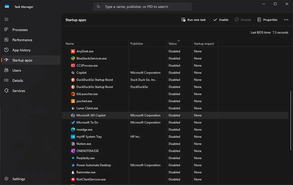 Mục Ứng dụng khởi động trong Trình quản lý Tác vụ để tắt ứng dụng nền Microsoft Store