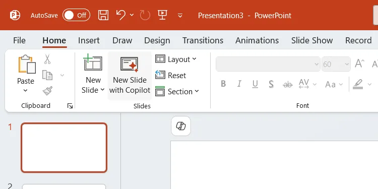 Nút New Slide with Copilot trong tab Insert của PowerPoint, cho phép tạo slide mới bằng cách sử dụng trợ lý AI Copilot.