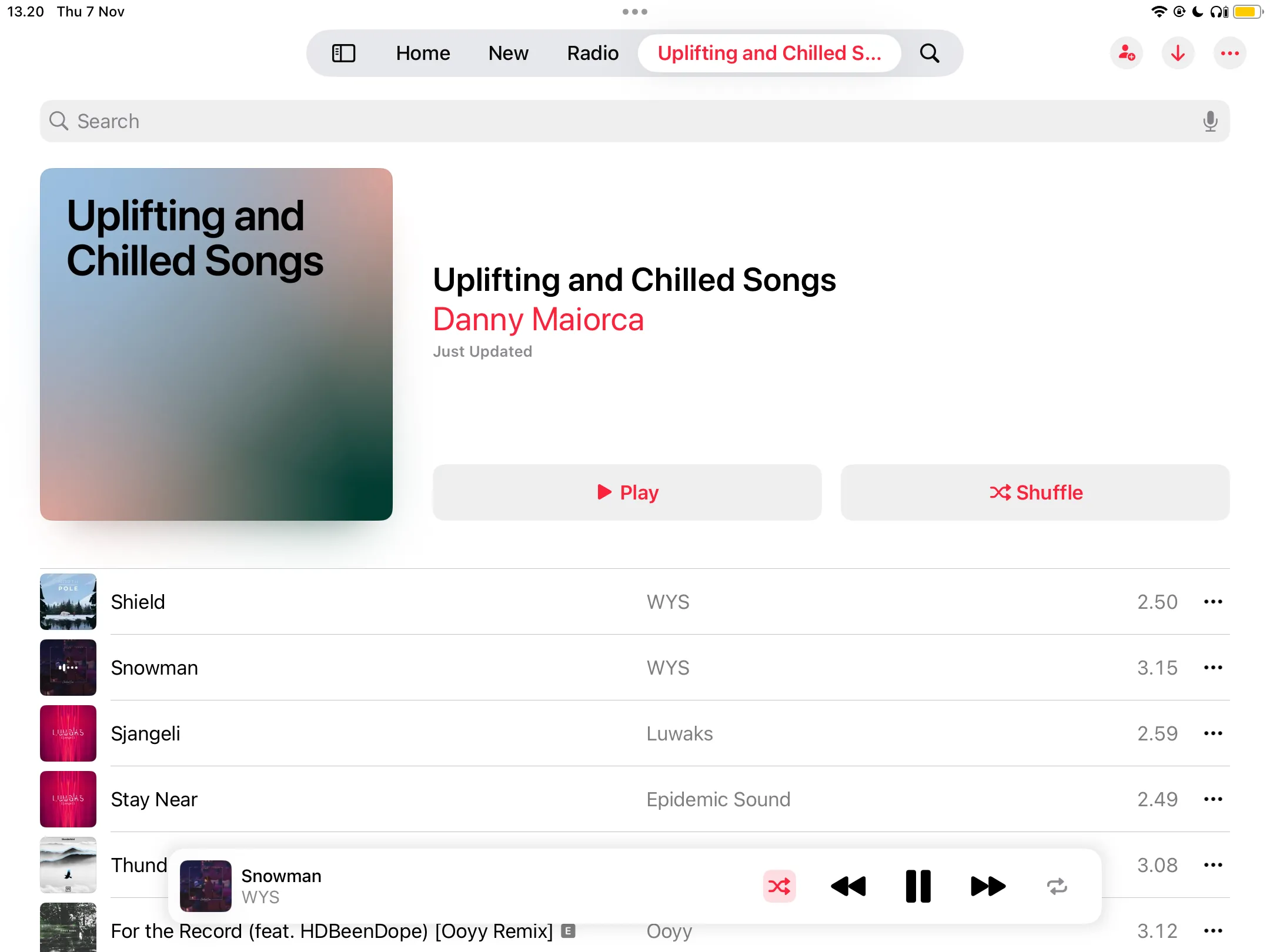 Playlist nhạc nâng cao tinh thần tự tạo trong ứng dụng Apple Music